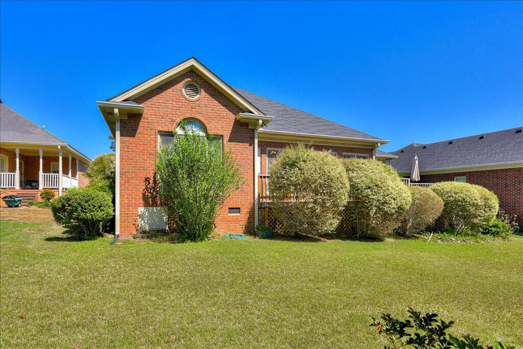 840 Park Chase Drive Property Photo 27