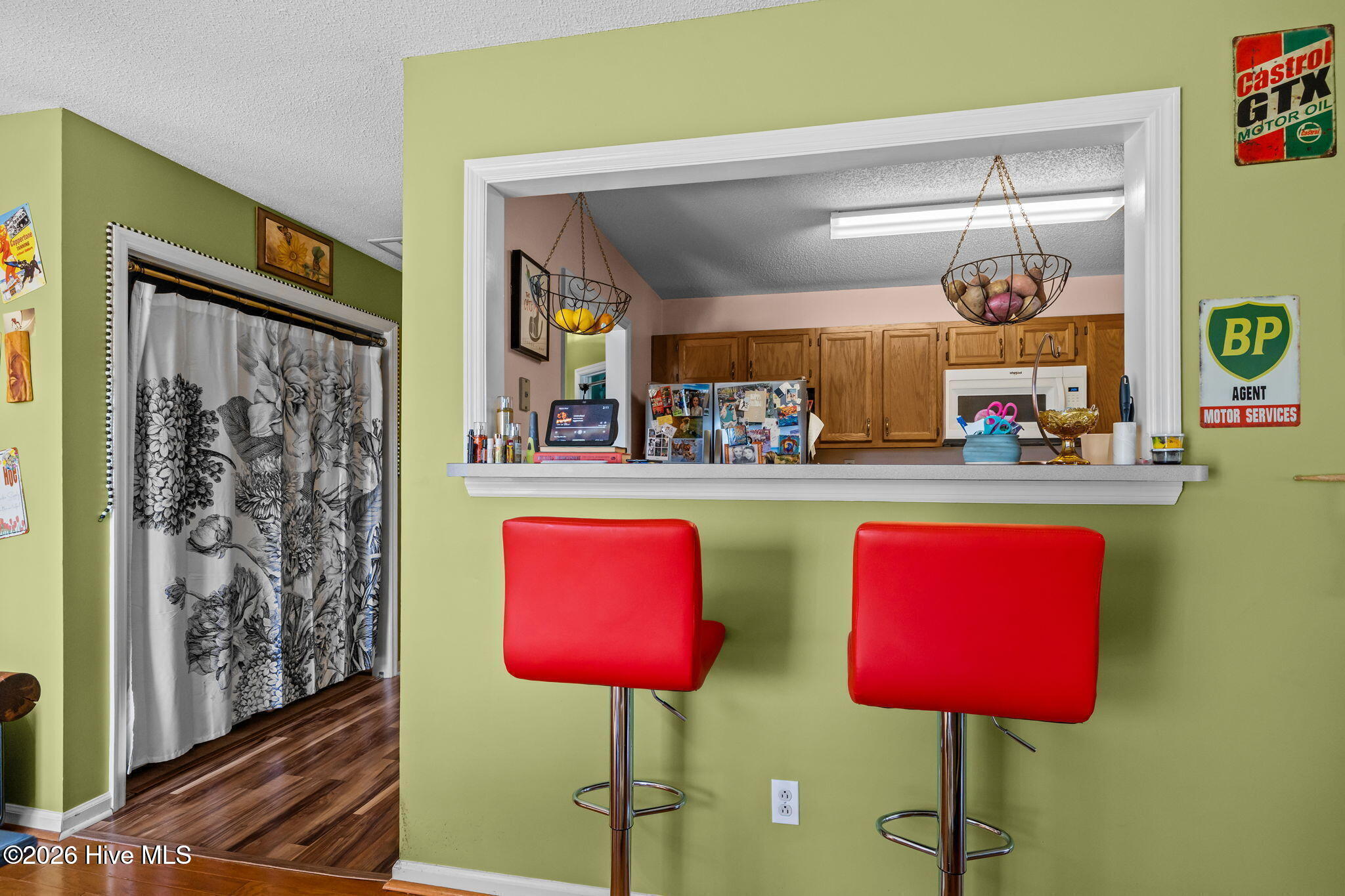 305 Tassel Court Property Photo 6