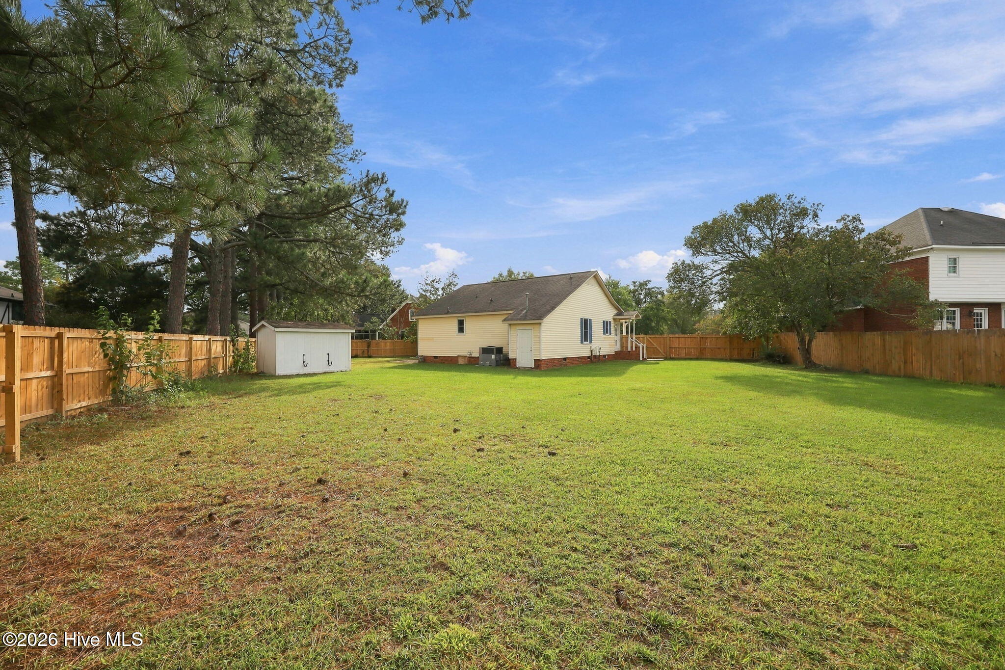 2405 Harness Court Property Photo 12