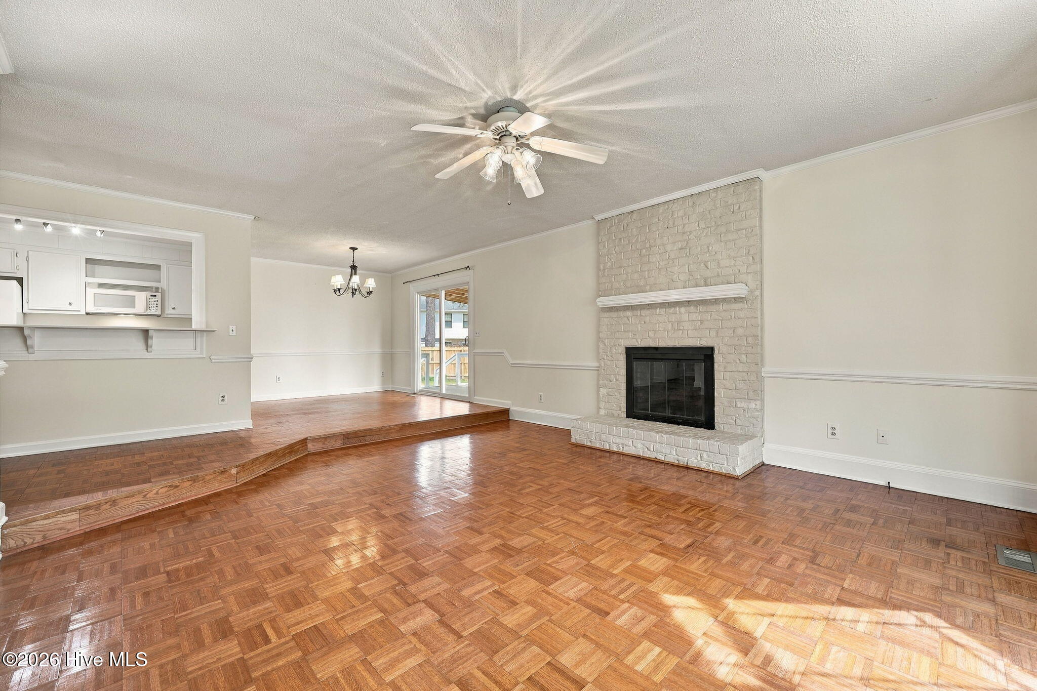 2405 Harness Court Property Photo 19