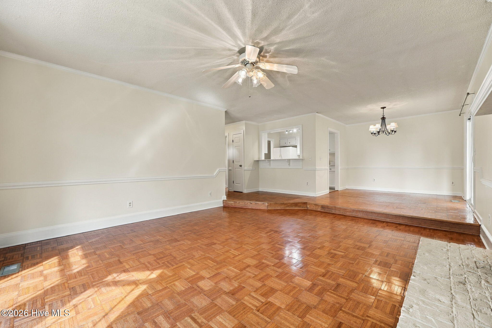 2405 Harness Court Property Photo 20