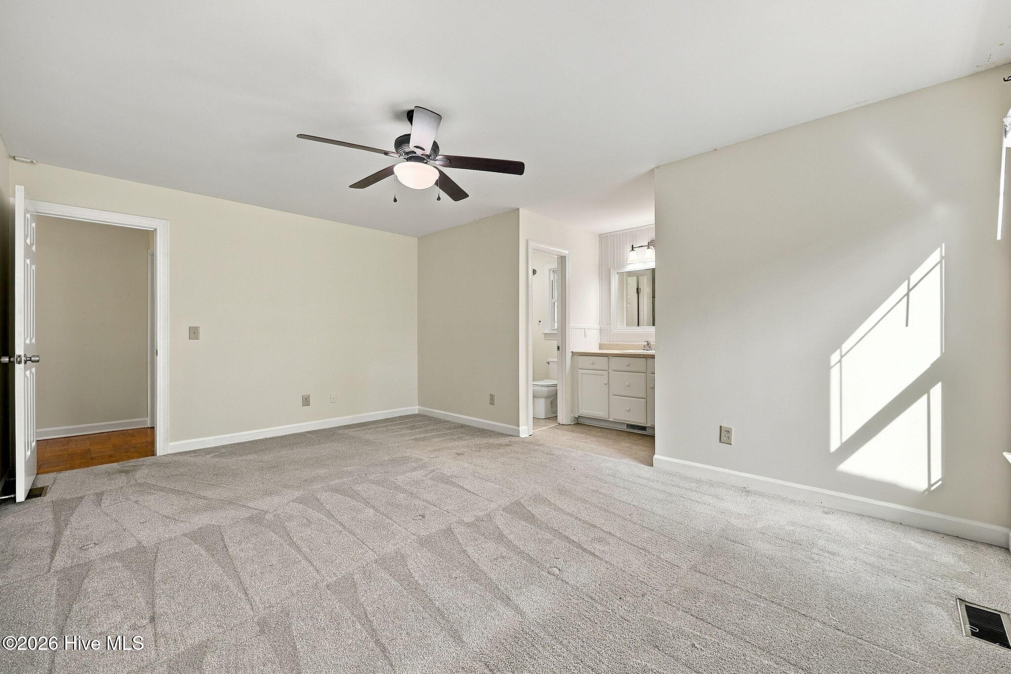 2405 Harness Court Property Photo 29