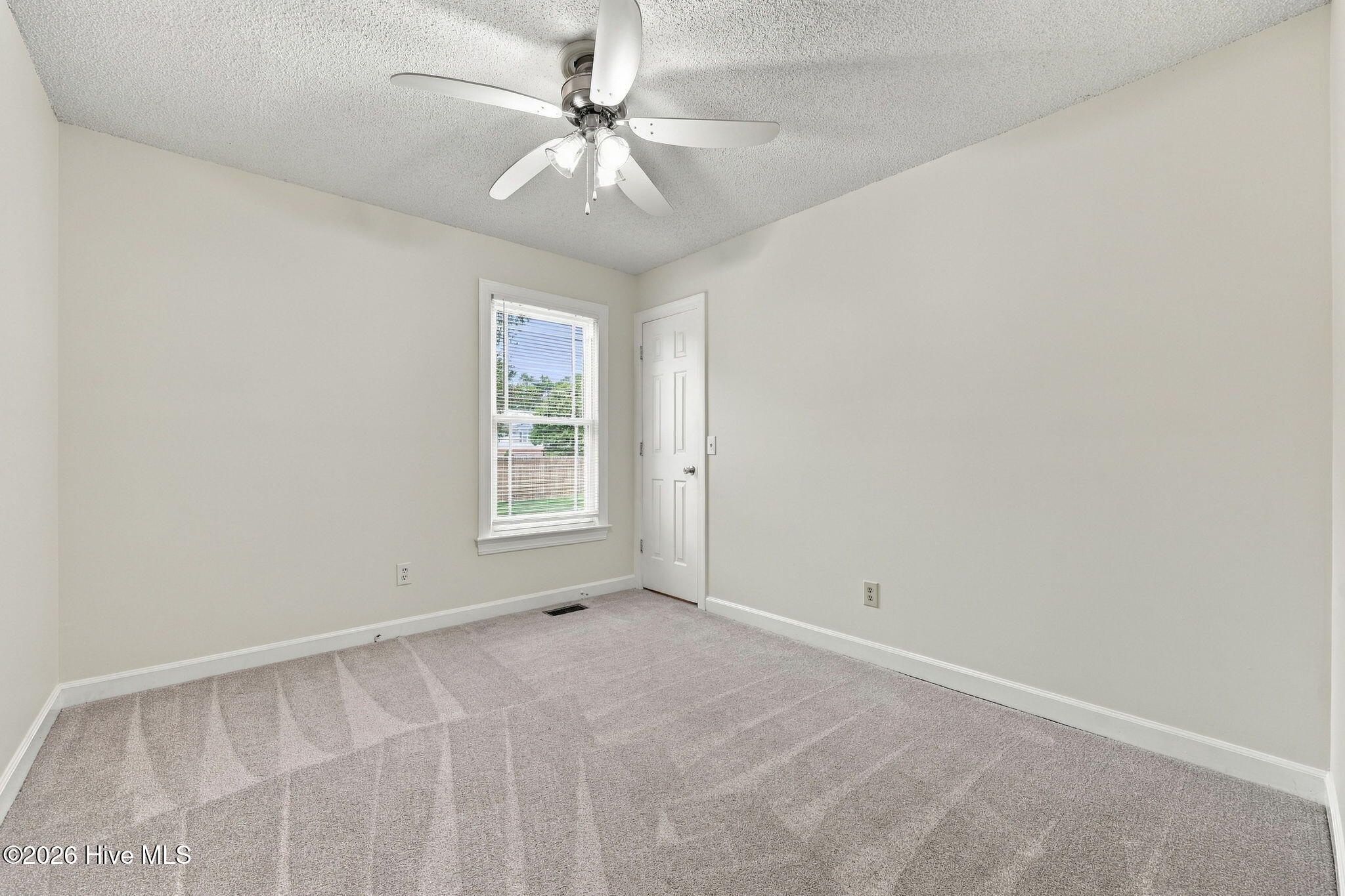 2405 Harness Court Property Photo 37