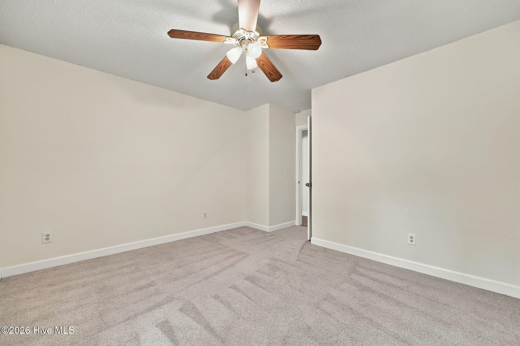 2405 Harness Court Property Photo 40