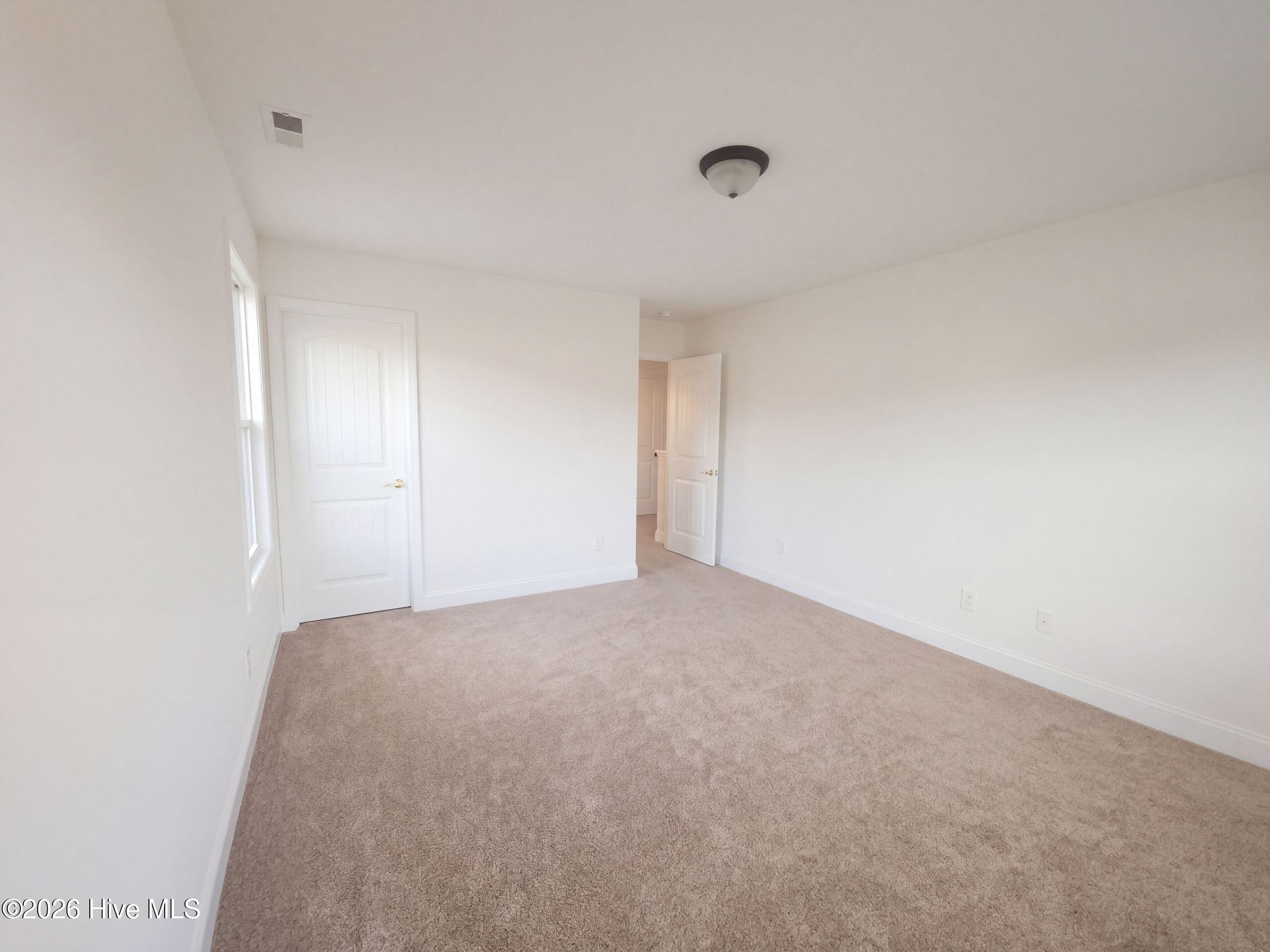 30 Sunrise Court Property Photo 10