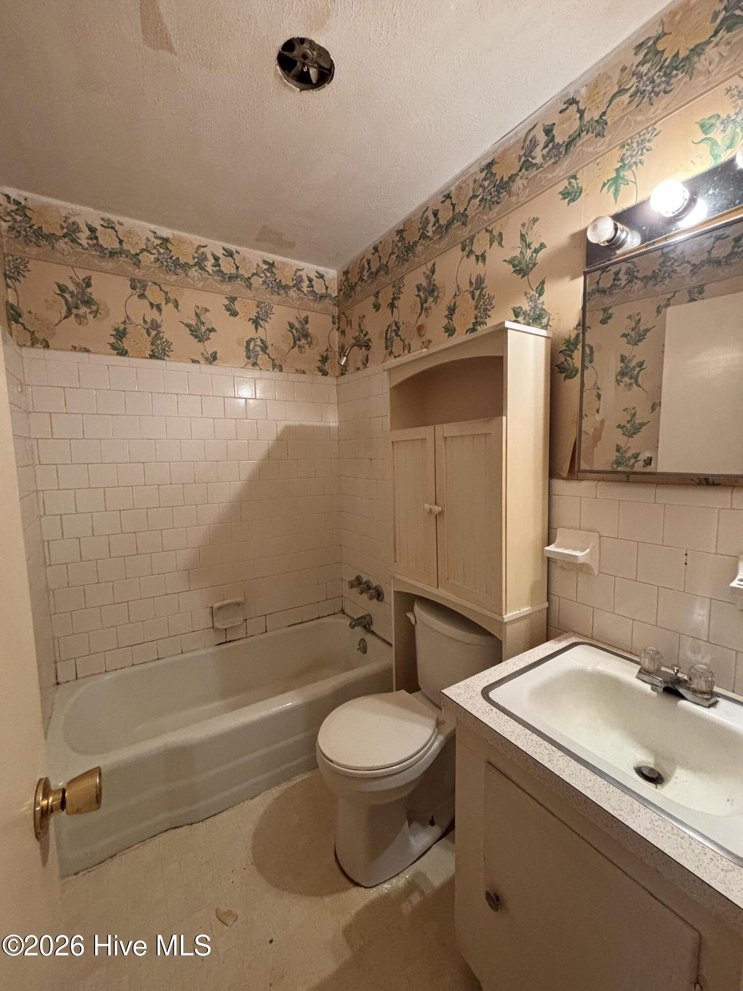 112 Gainey Drive Property Photo 10