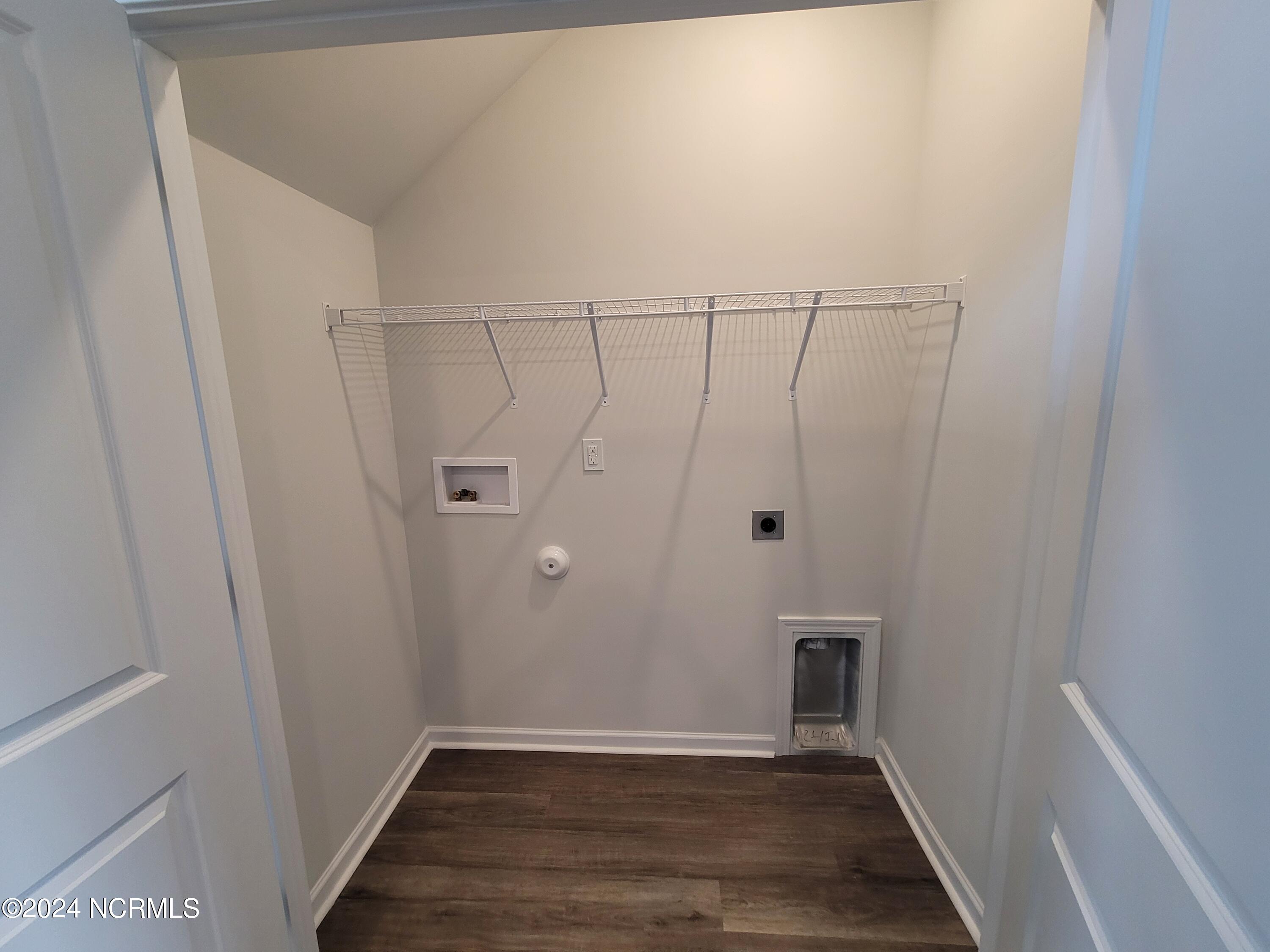 6554 Shark Tooth Trail Property Photo 13