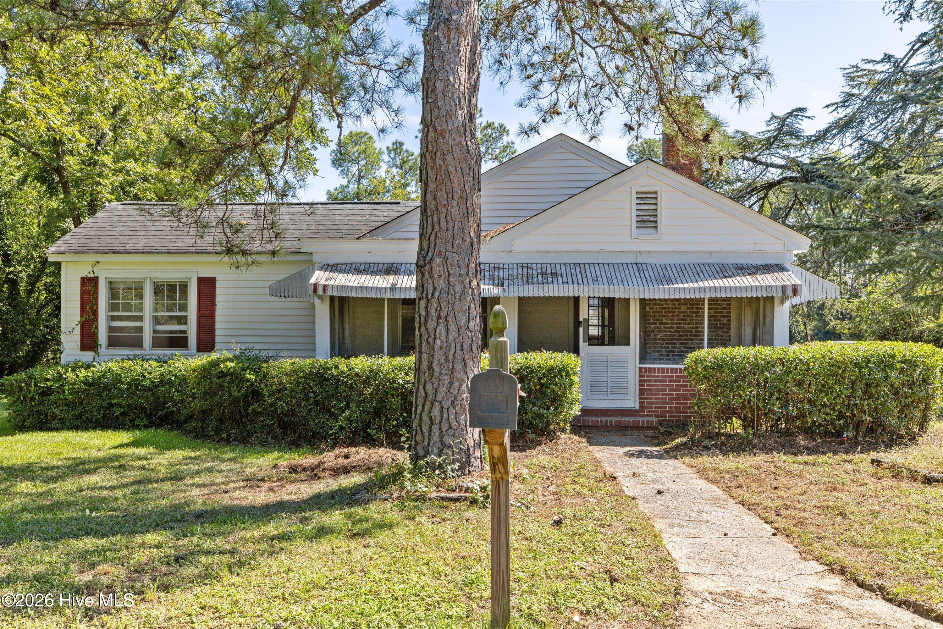 1602 Heard Avenue Property Photo 7