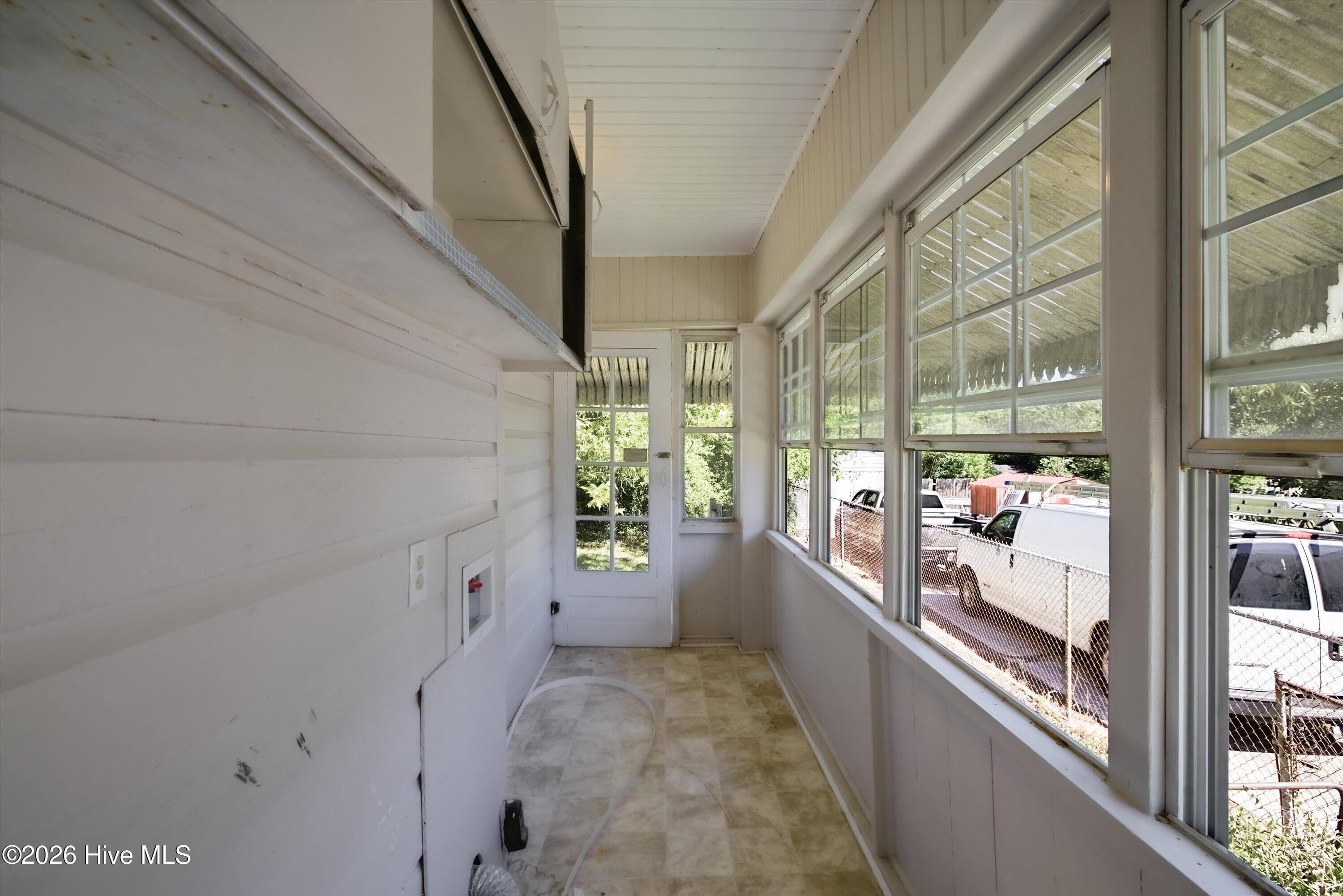1602 Heard Avenue Property Photo 18