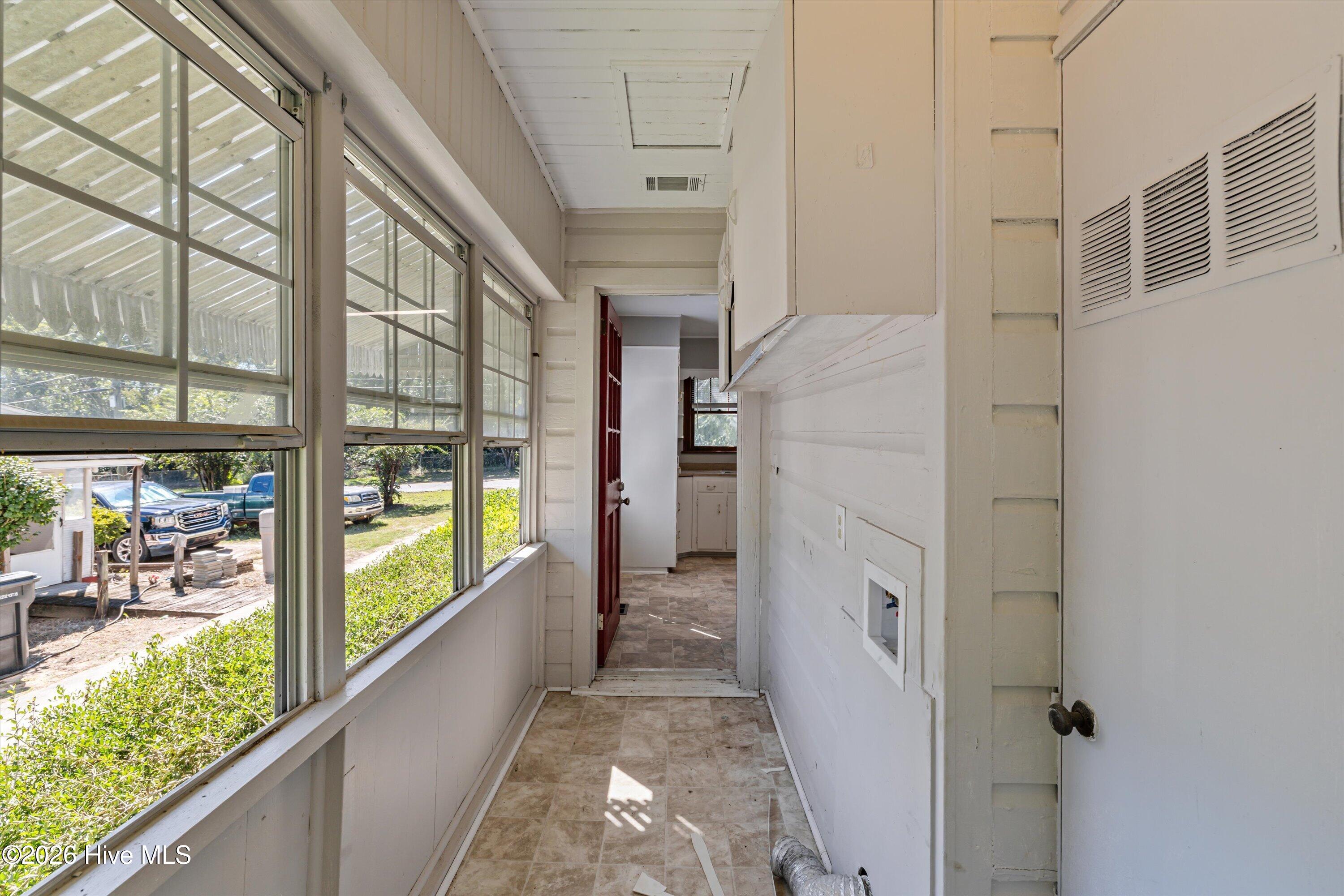 1602 Heard Avenue Property Photo 19
