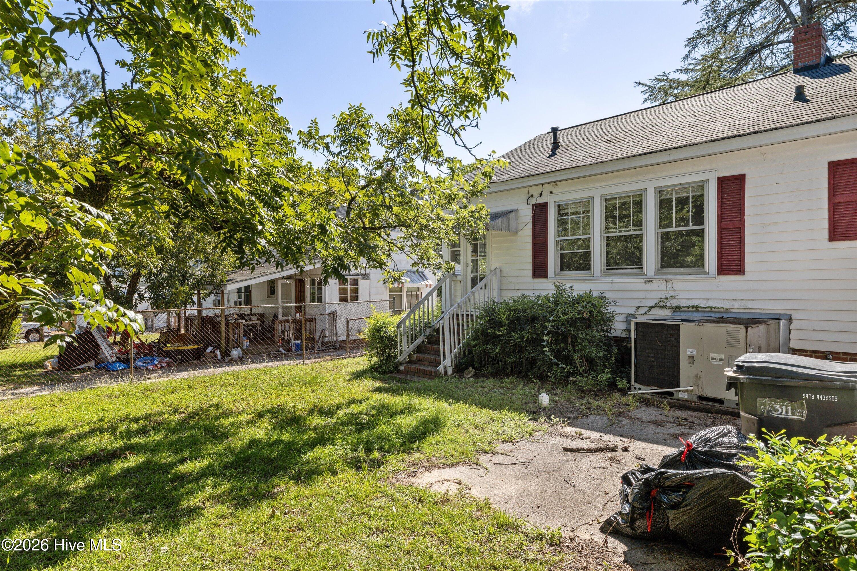 1602 Heard Avenue Property Photo 42