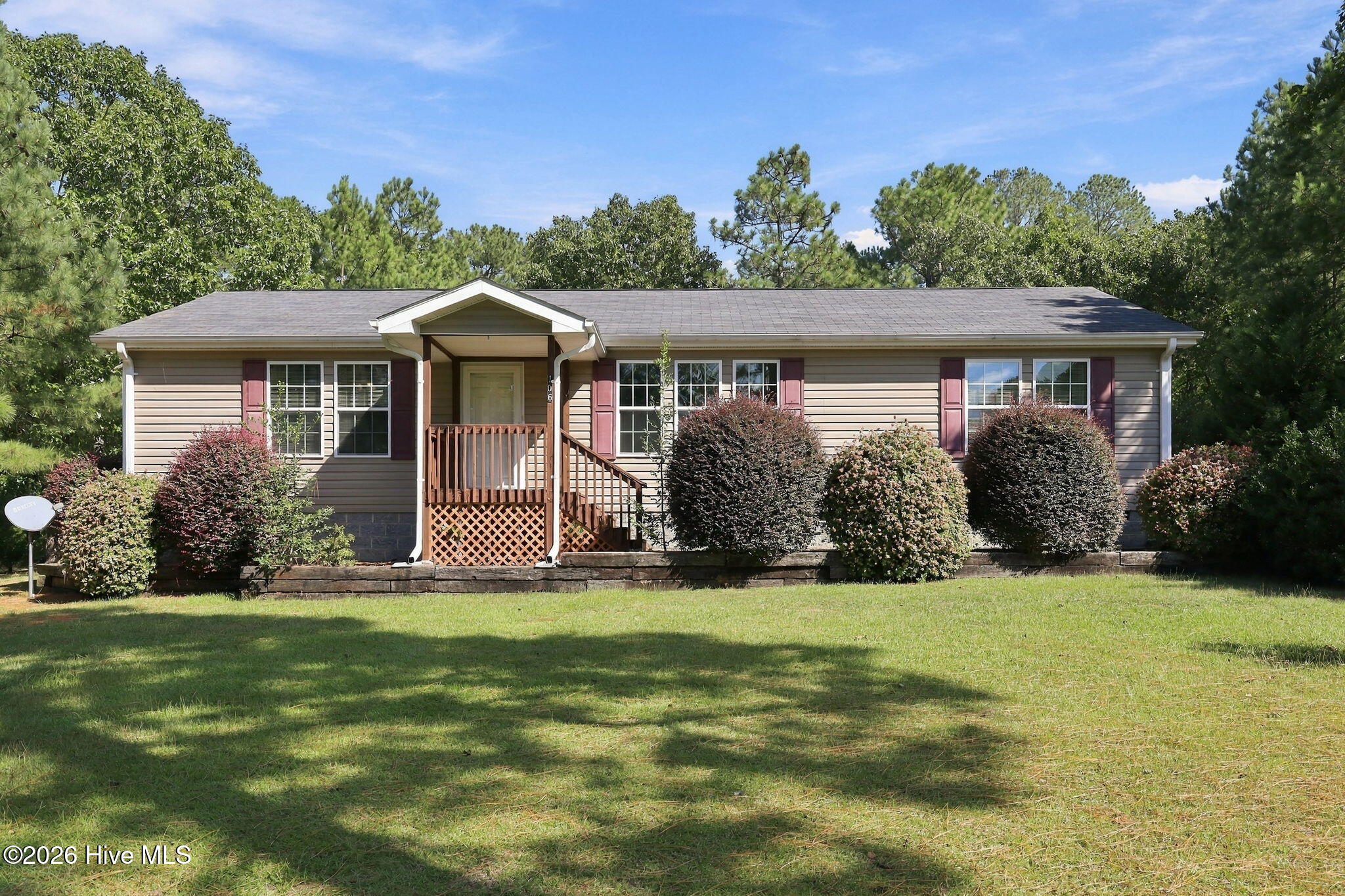106 Deer Trail Lane Property Photo 1