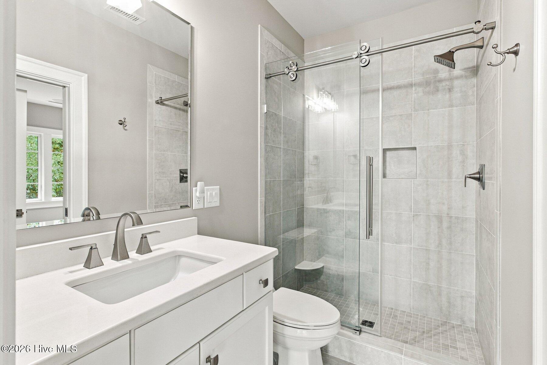 2009 Balmoral Place Property Photo 31