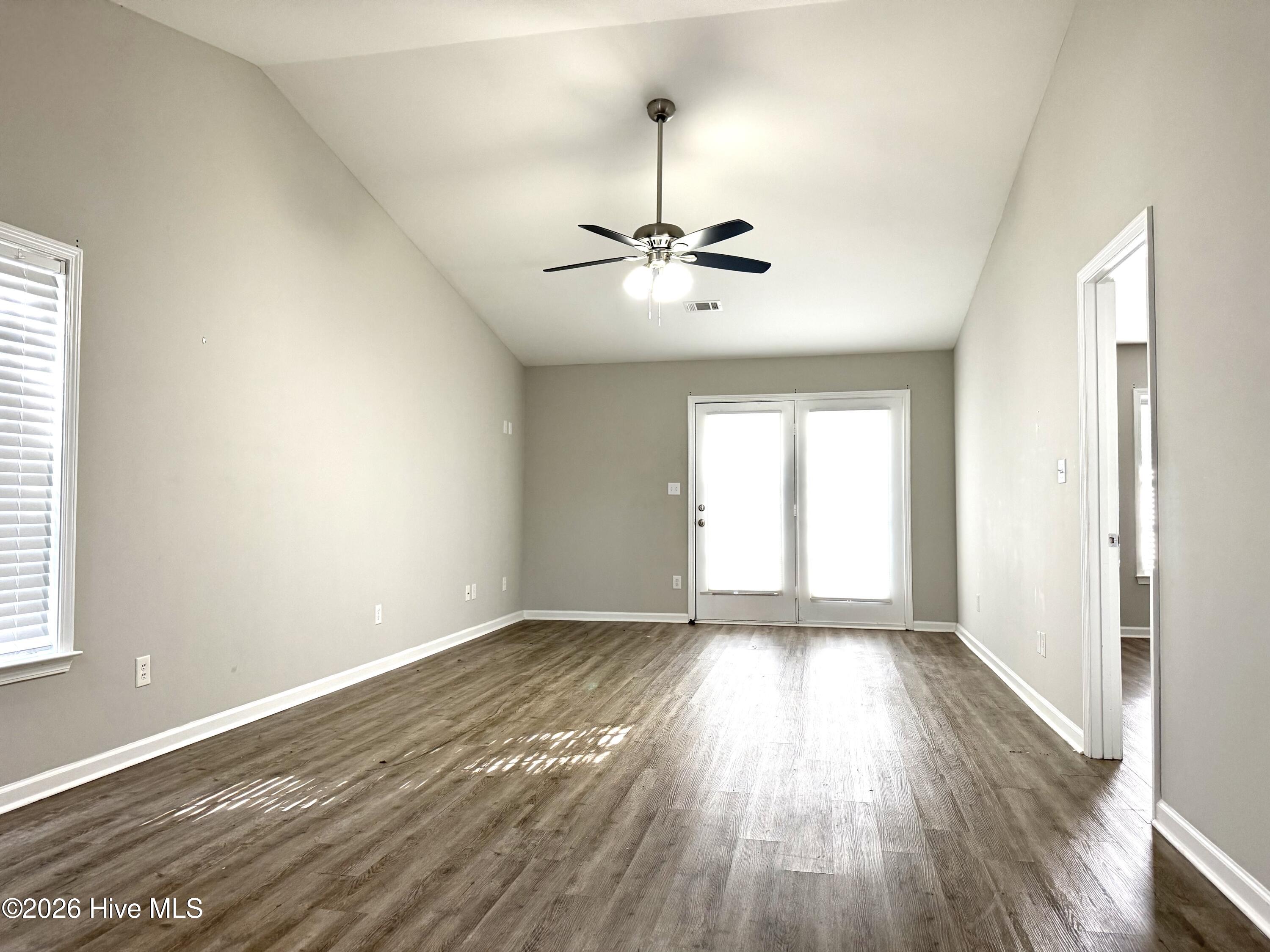 214 Evans Lake Drive Property Photo 2