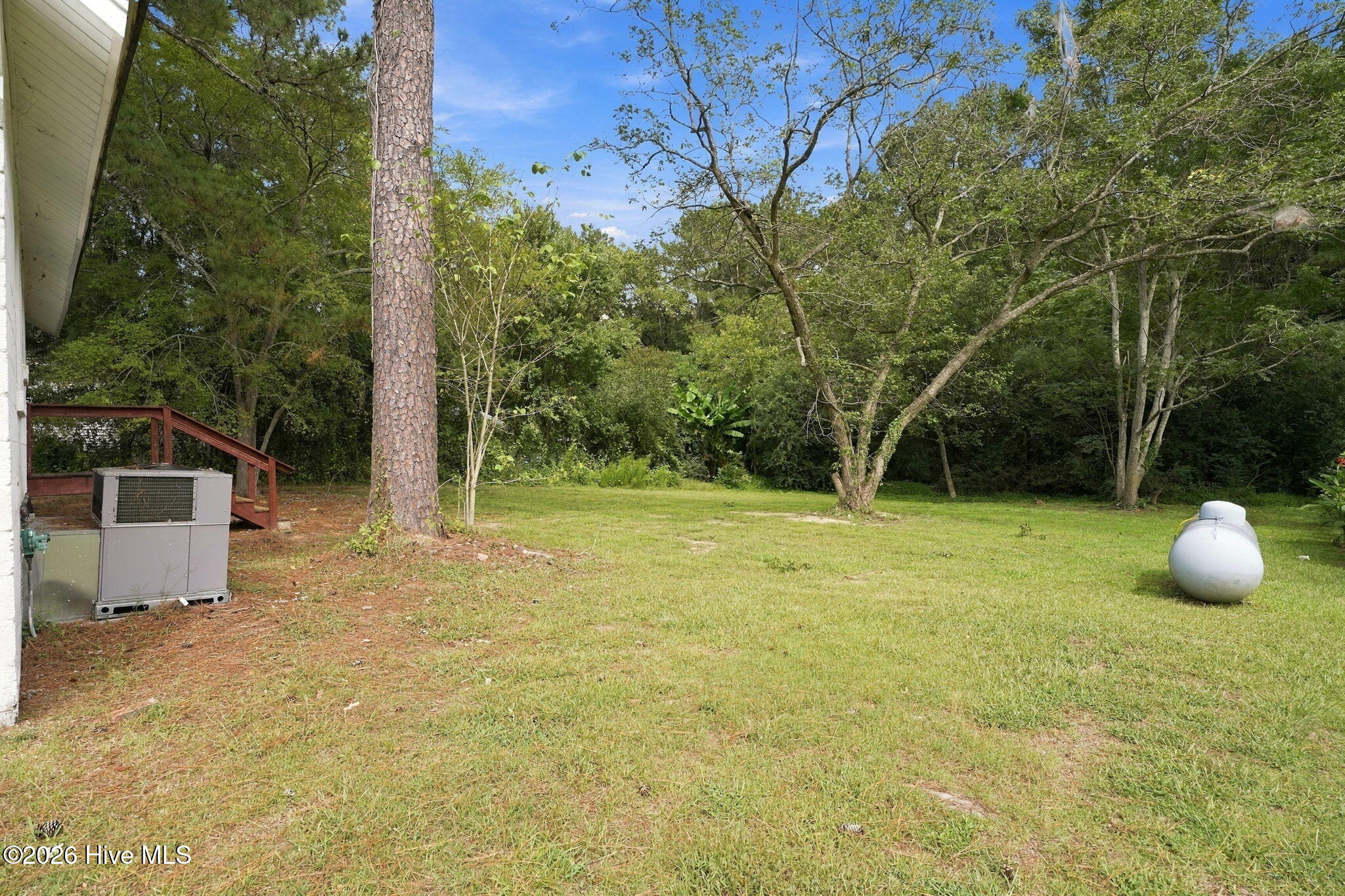9349 Main Street Property Photo 6