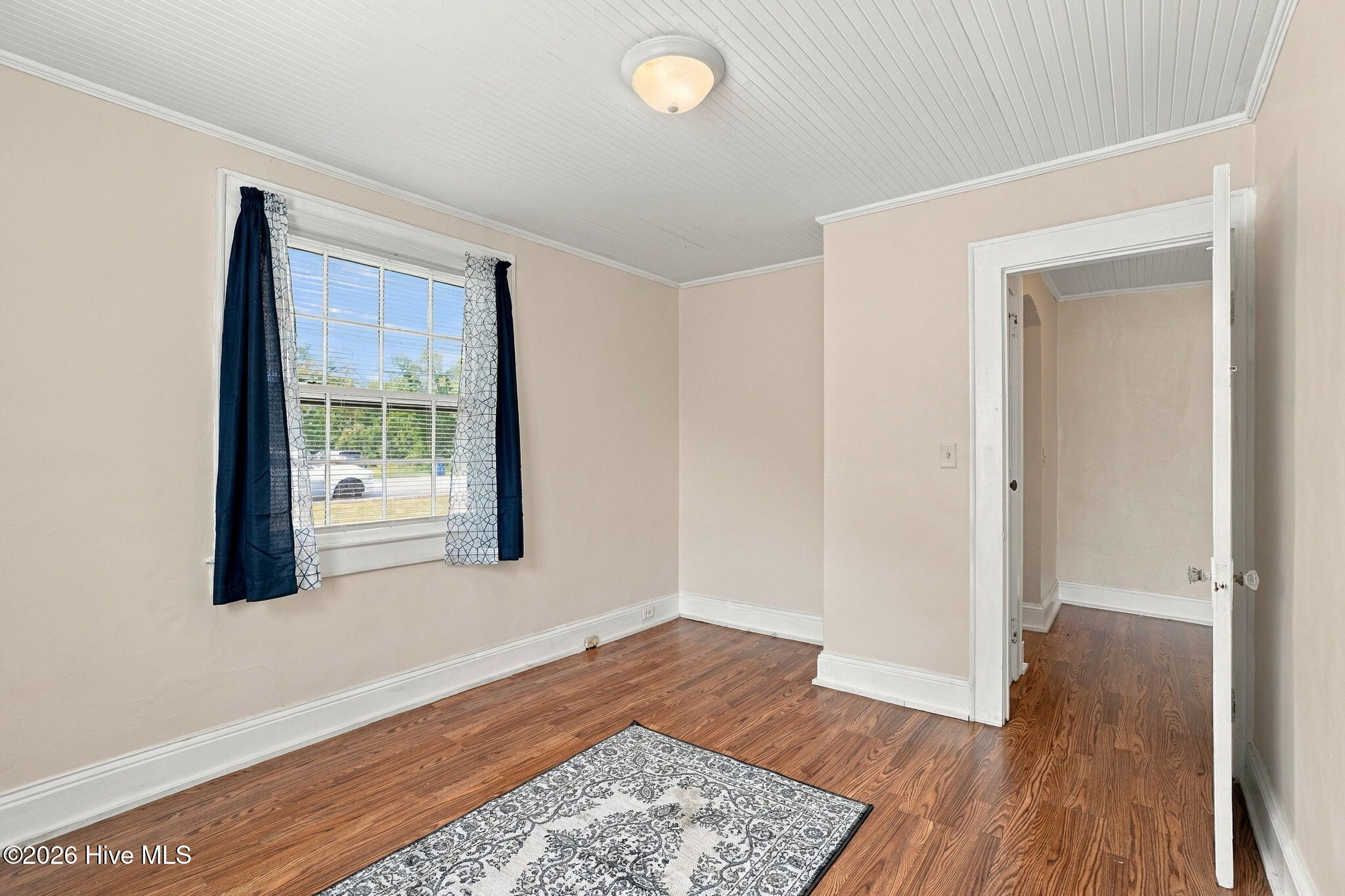 9349 Main Street Property Photo 12