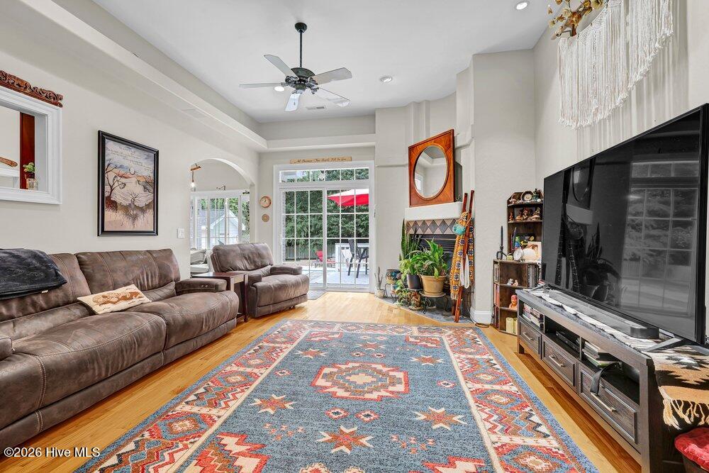 111 Wyndham Way Property Photo 8