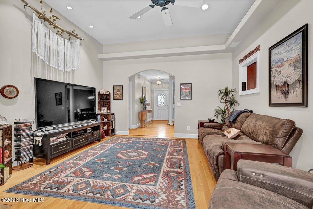 111 Wyndham Way Property Photo 10