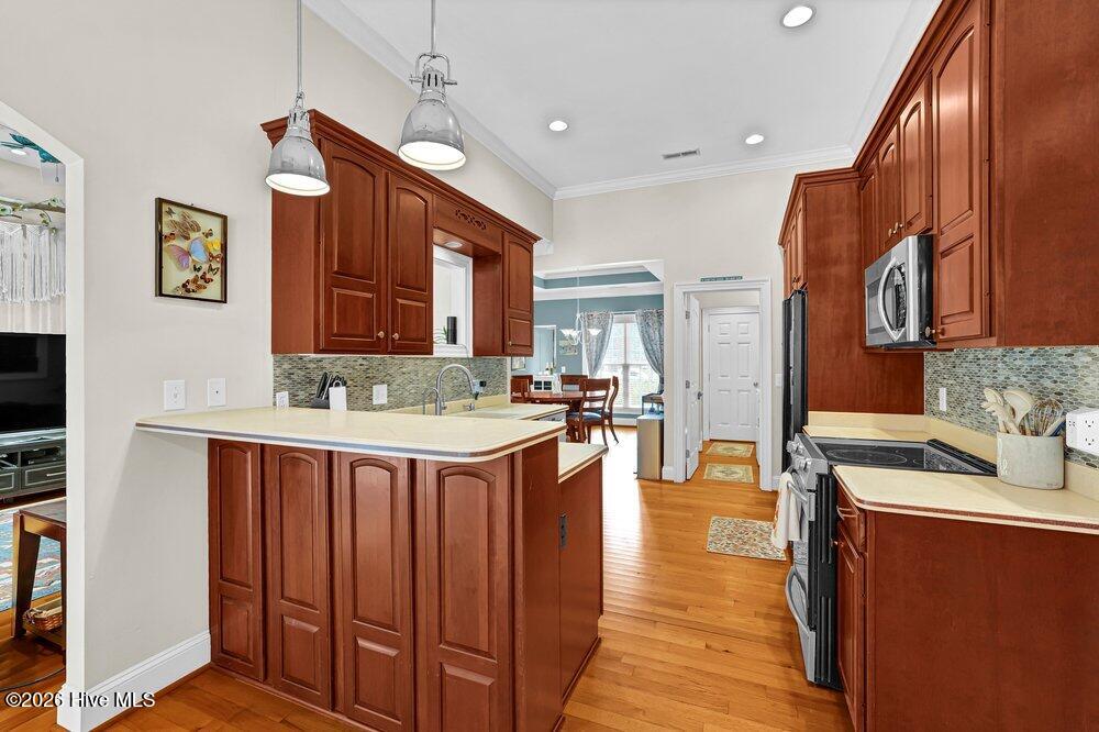 111 Wyndham Way Property Photo 17