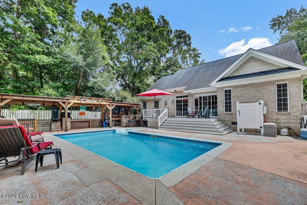 111 Wyndham Way Property Photo 45