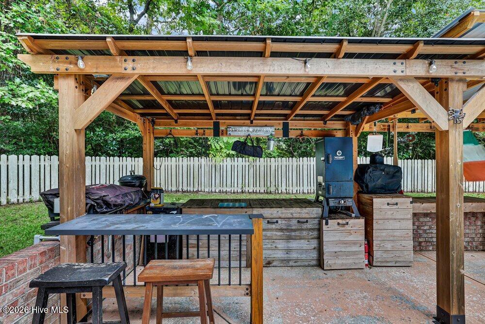 111 Wyndham Way Property Photo 51
