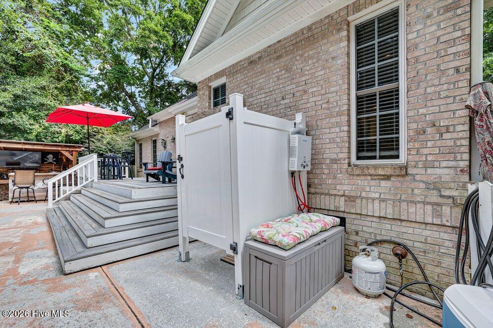 111 Wyndham Way Property Photo 52