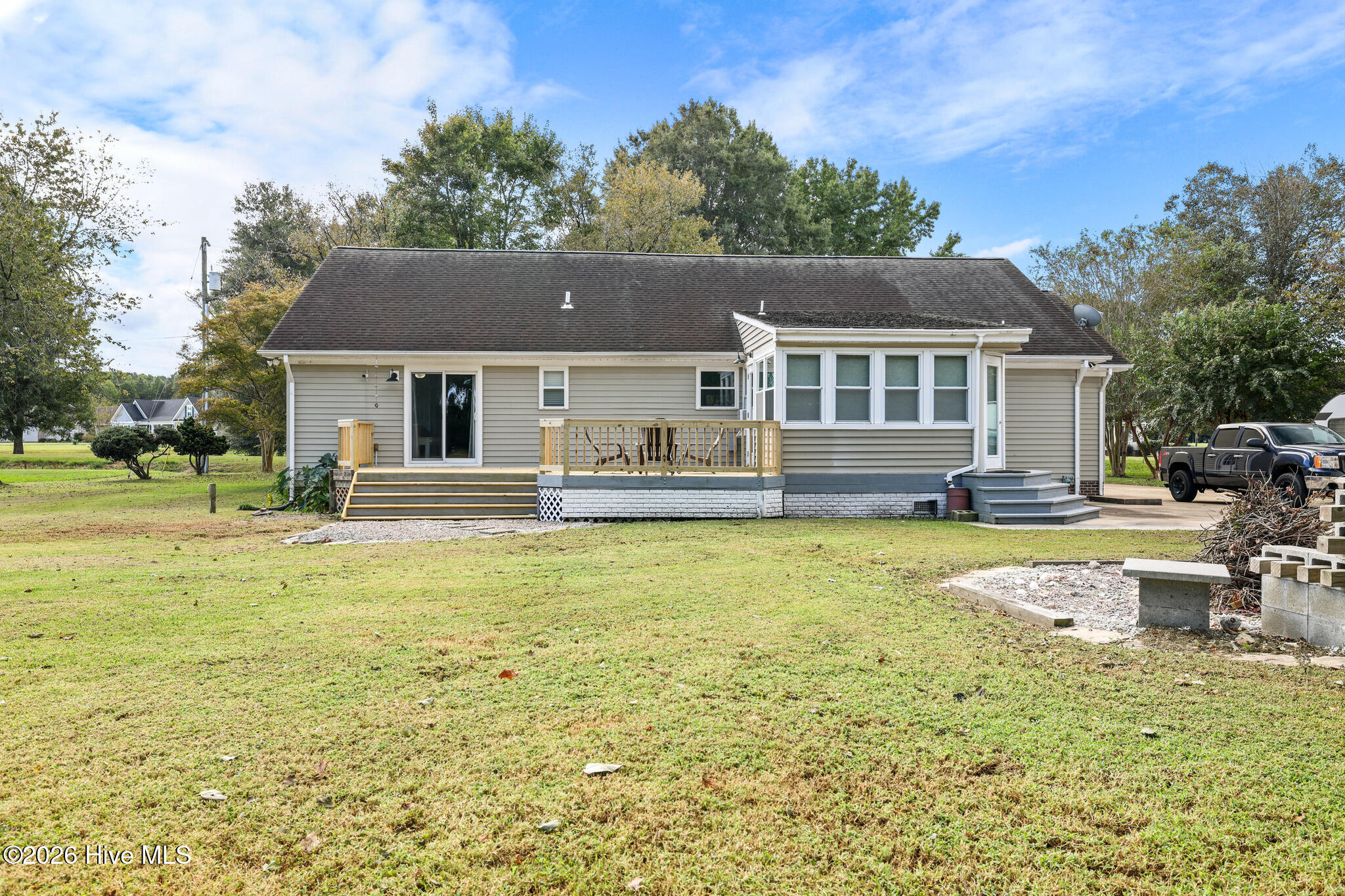 166 S Dozier Road Property Photo 4