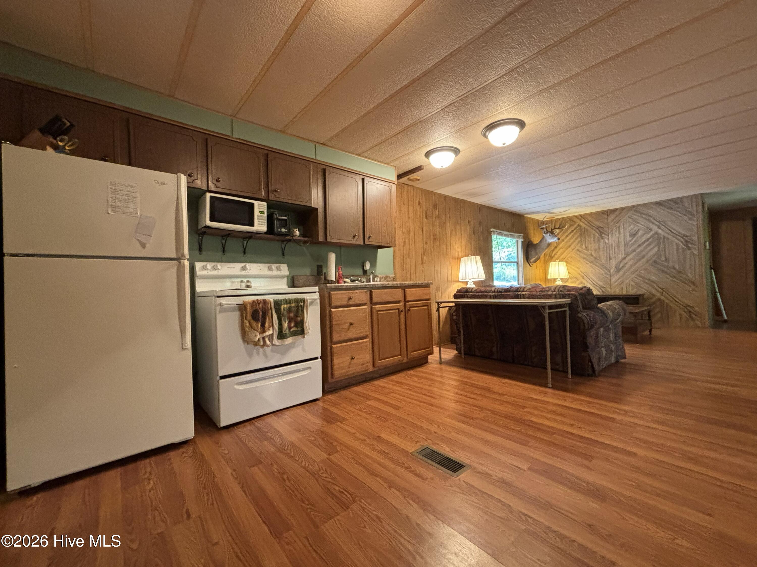 230 Sugar Loaf Road Property Photo 9