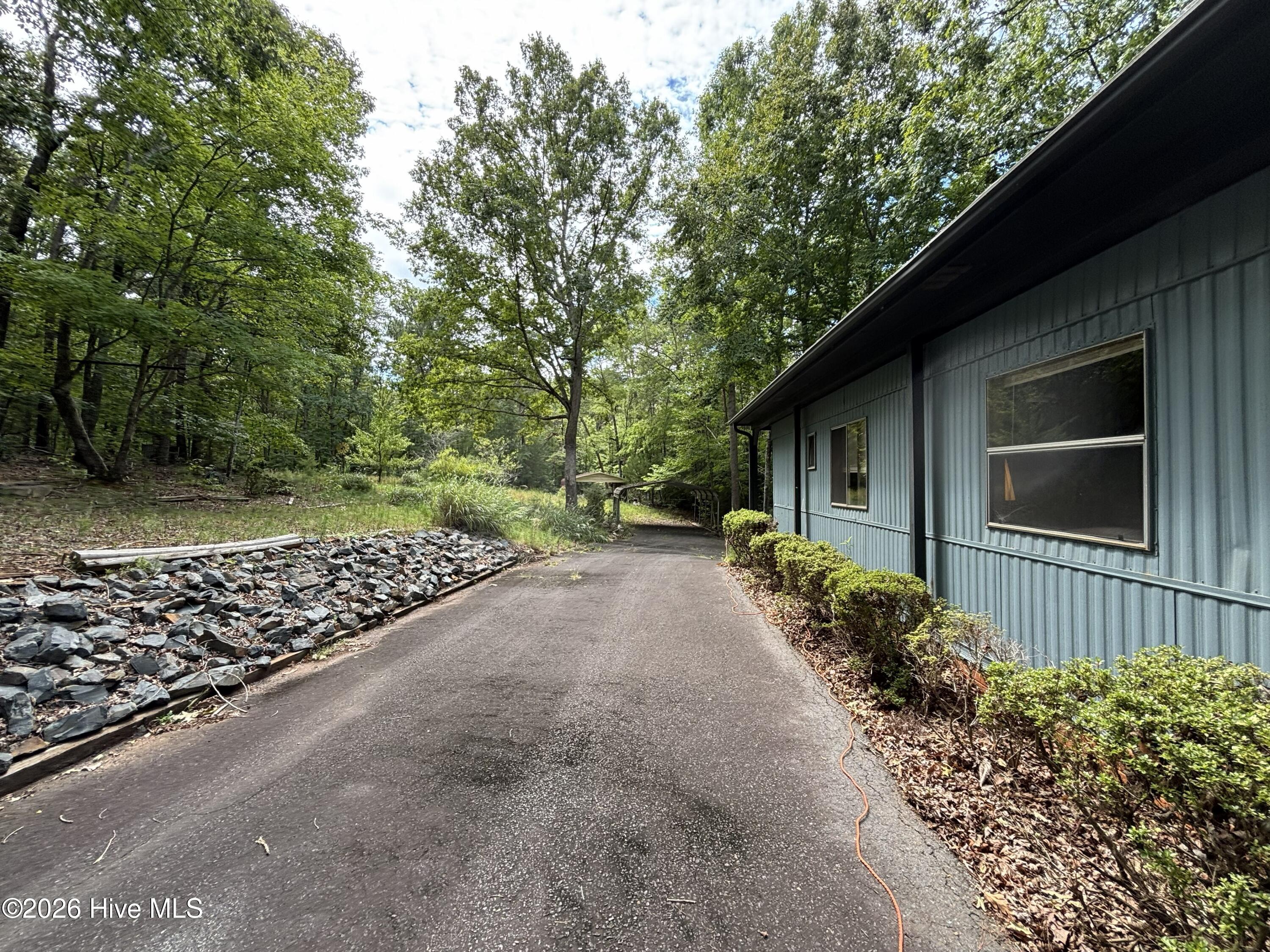 230 Sugar Loaf Road Property Photo 24