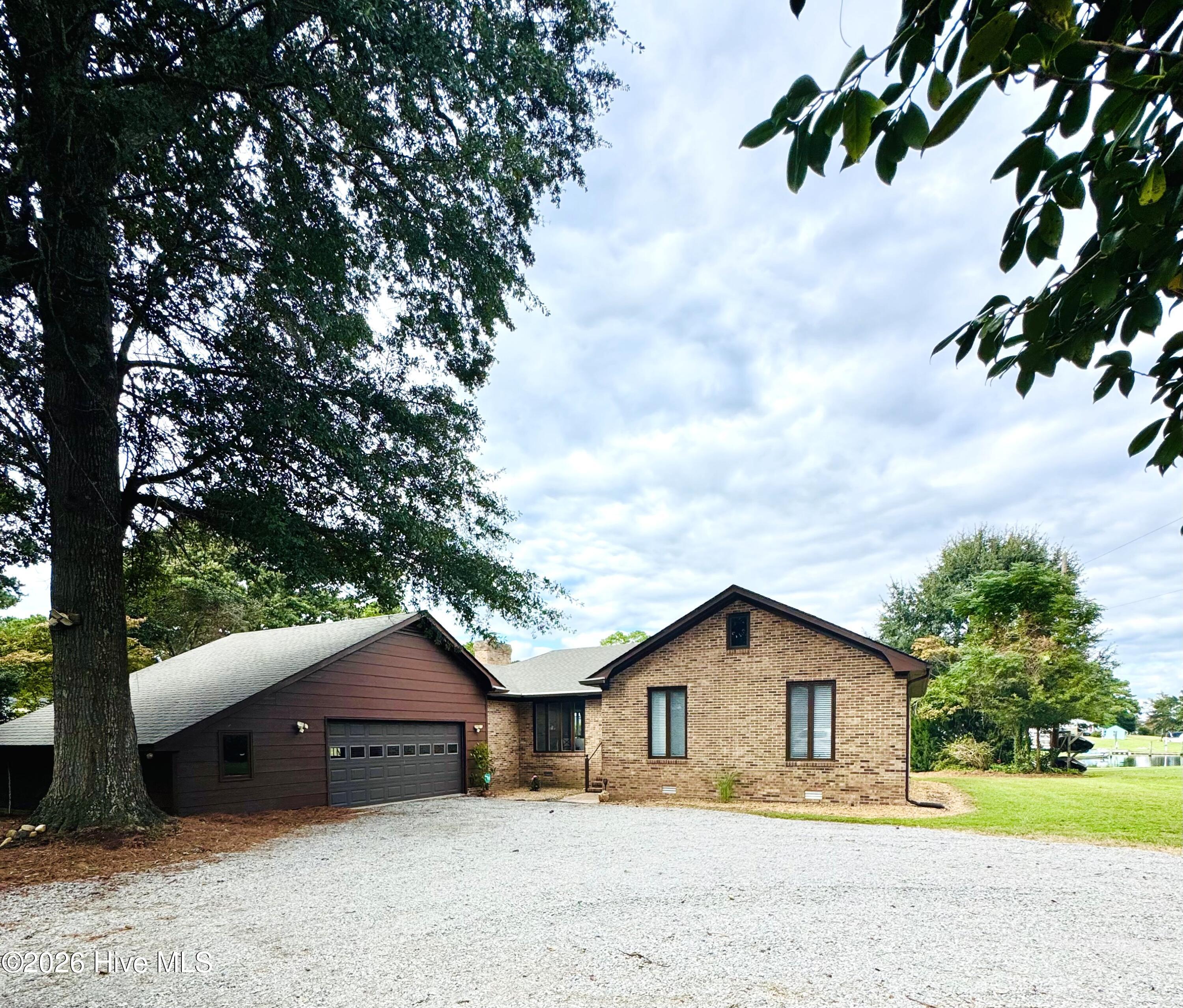 2128 Rivershore Road Property Photo 1