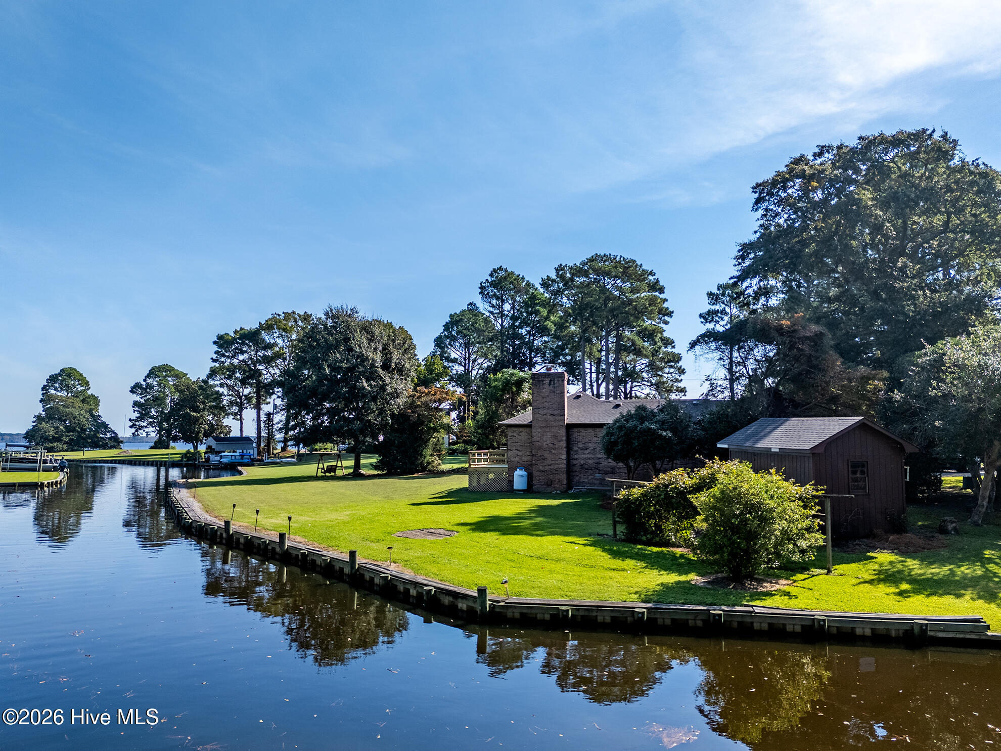 2128 Rivershore Road Property Photo 4