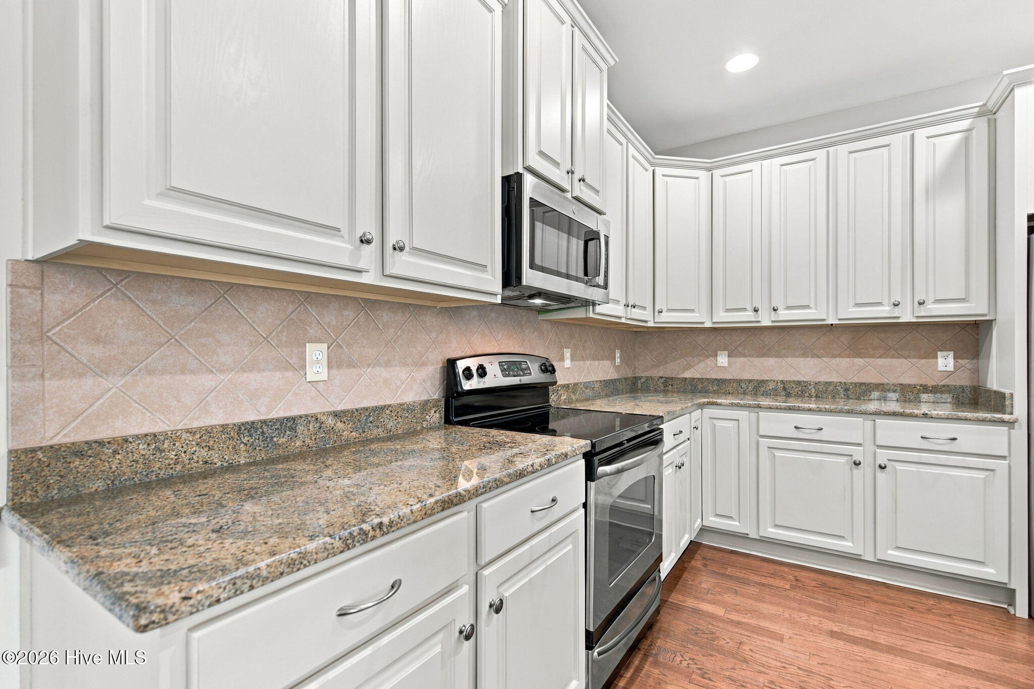 1014 Ginger Lily Way Property Photo 17