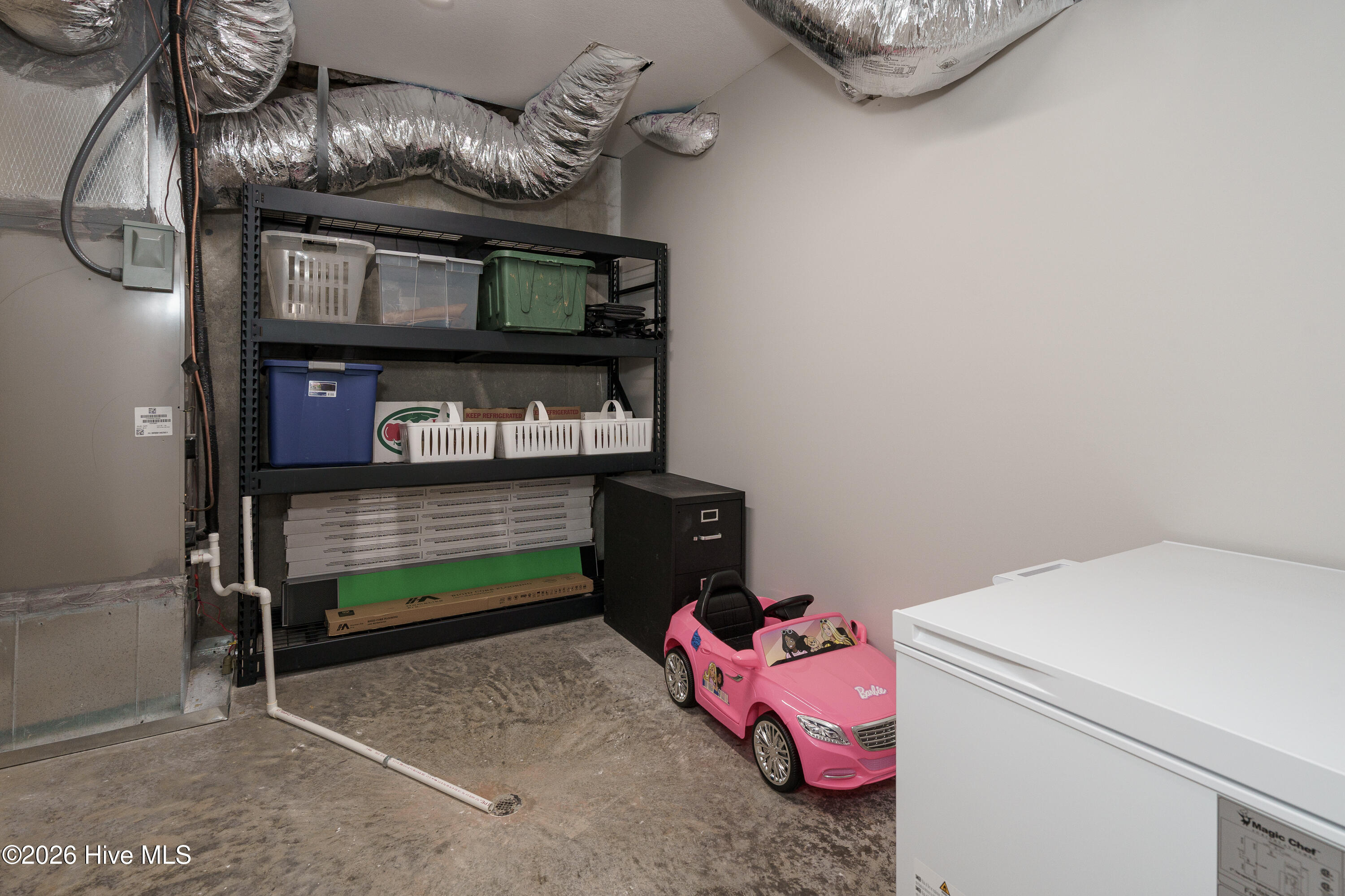 300 Sherwood Forest Drive Property Photo 49