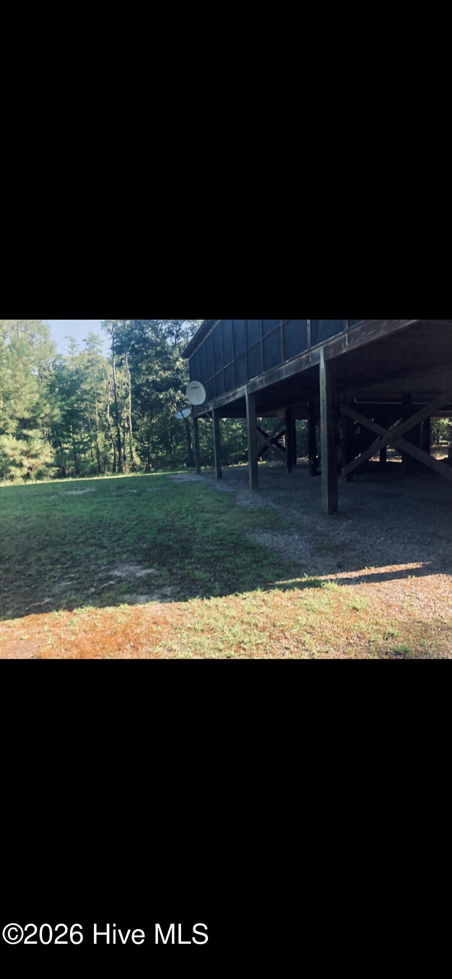 940 Lacers Way Property Photo 5