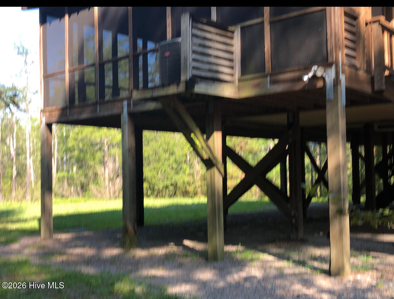 940 Lacers Way Property Photo 14