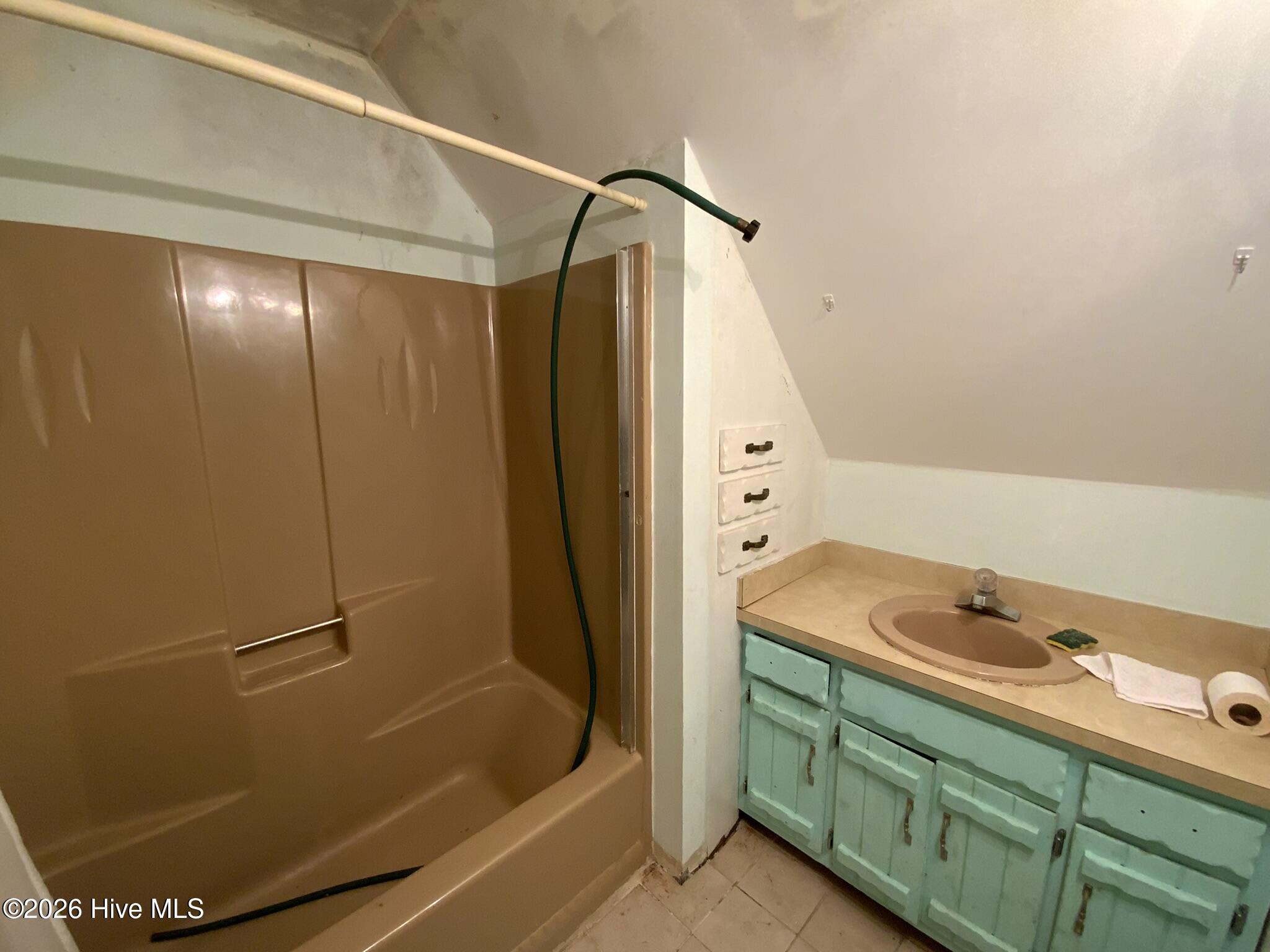 613 Collett Creek Road Property Photo 14