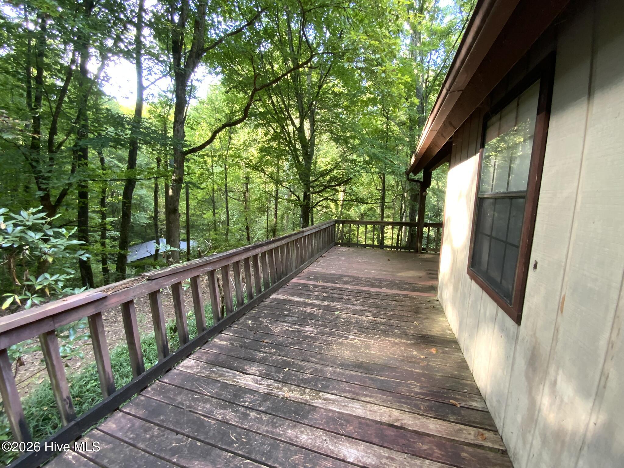 613 Collett Creek Road Property Photo 21