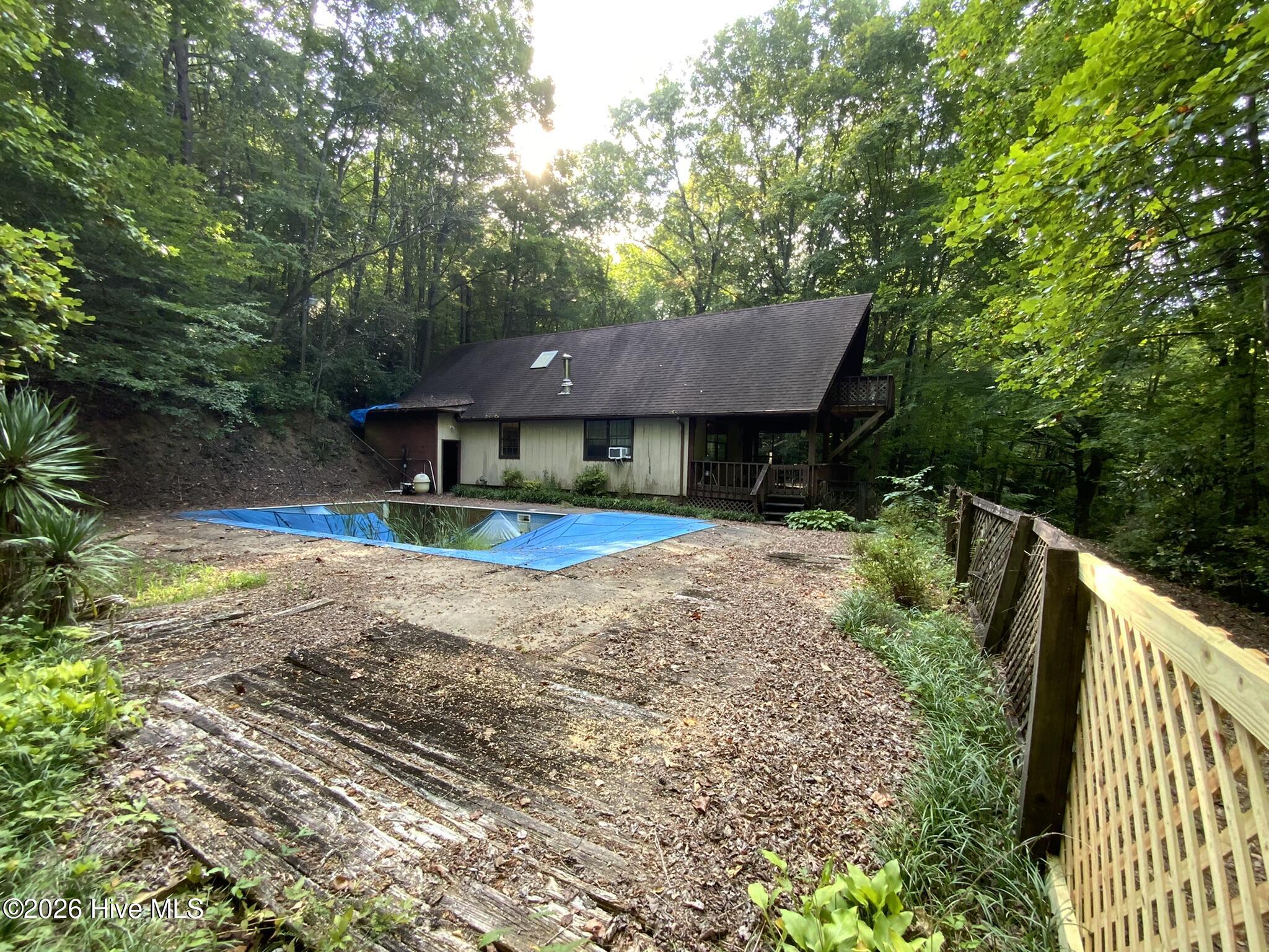 613 Collett Creek Road Property Photo 23