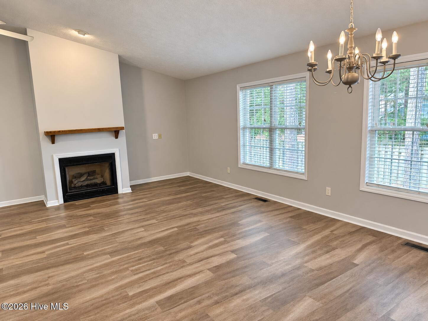 25 Fox Run Road Property Photo 4