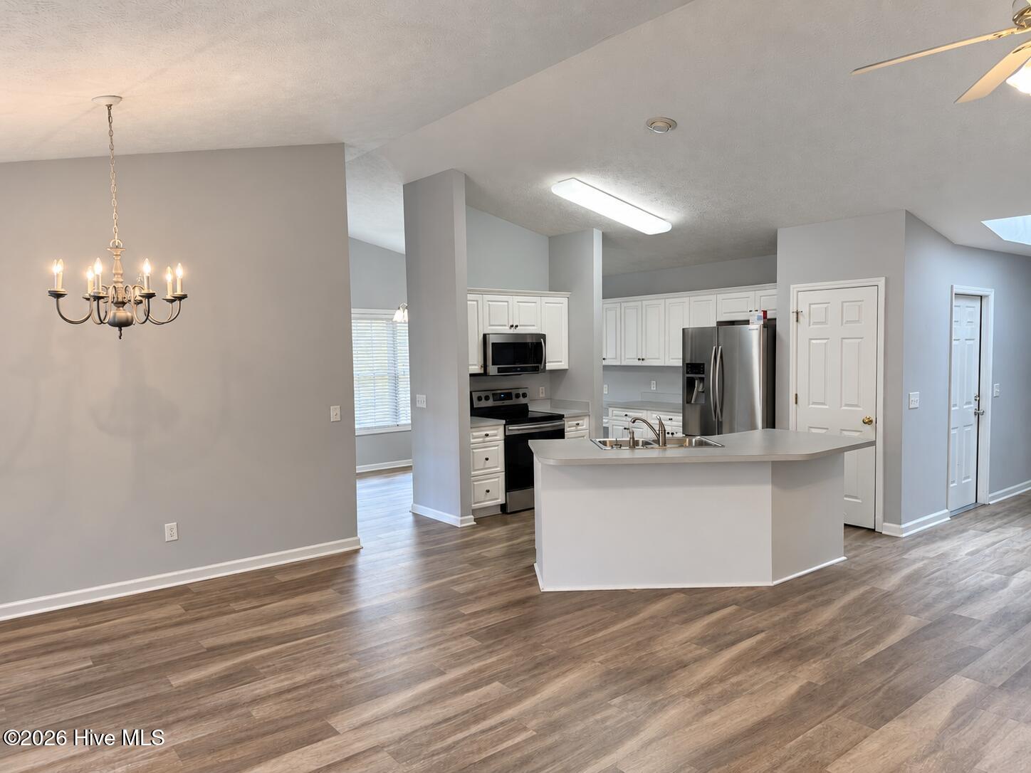 25 Fox Run Road Property Photo 5