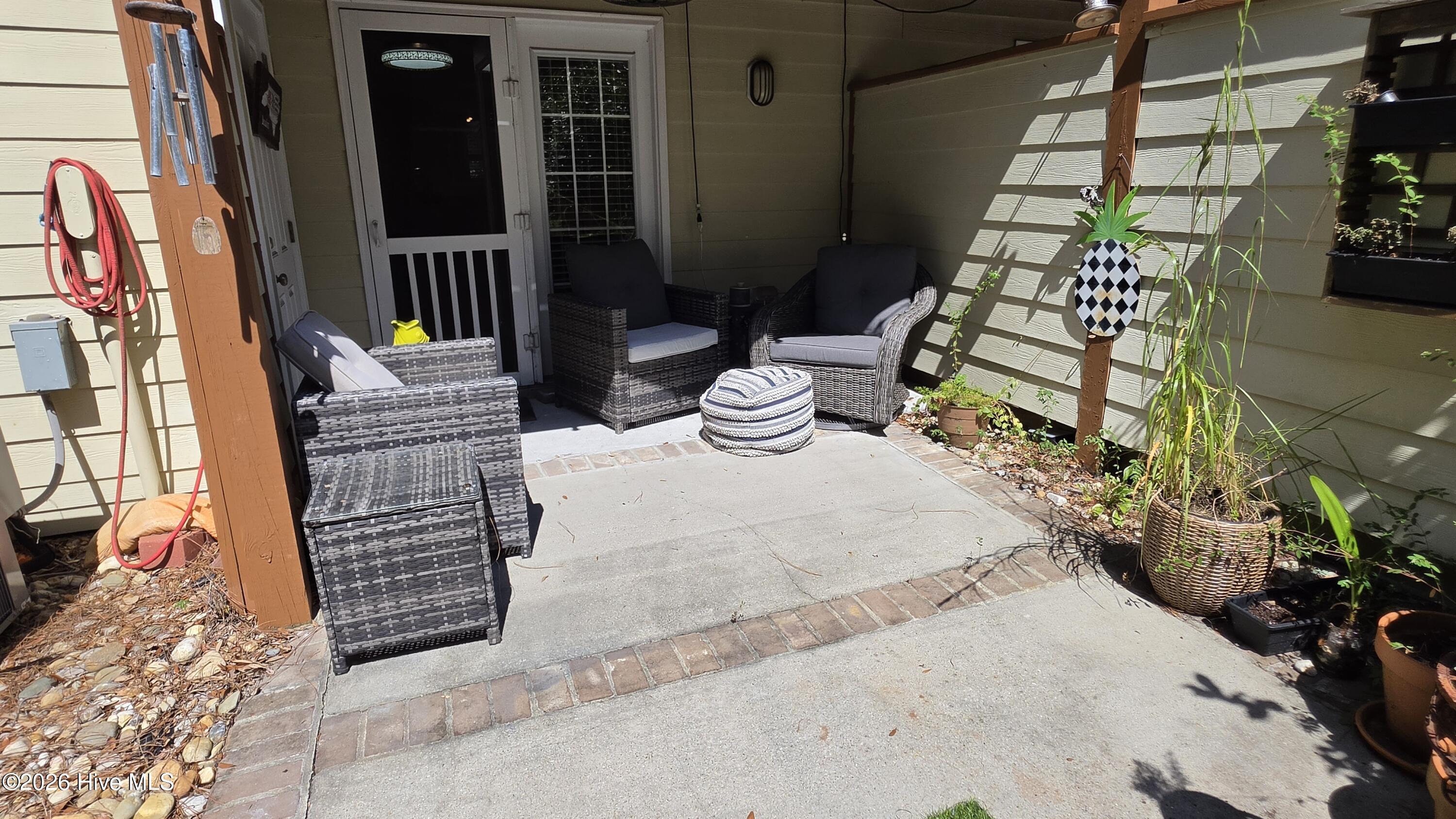 1310 Ann Street Property Photo 25
