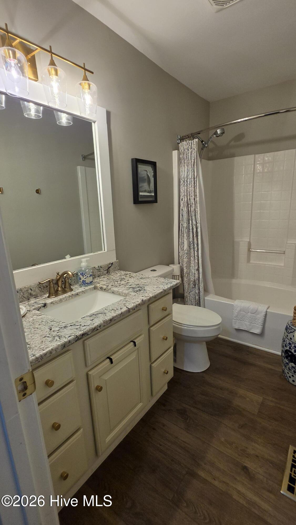 1310 Ann Street Property Photo 41