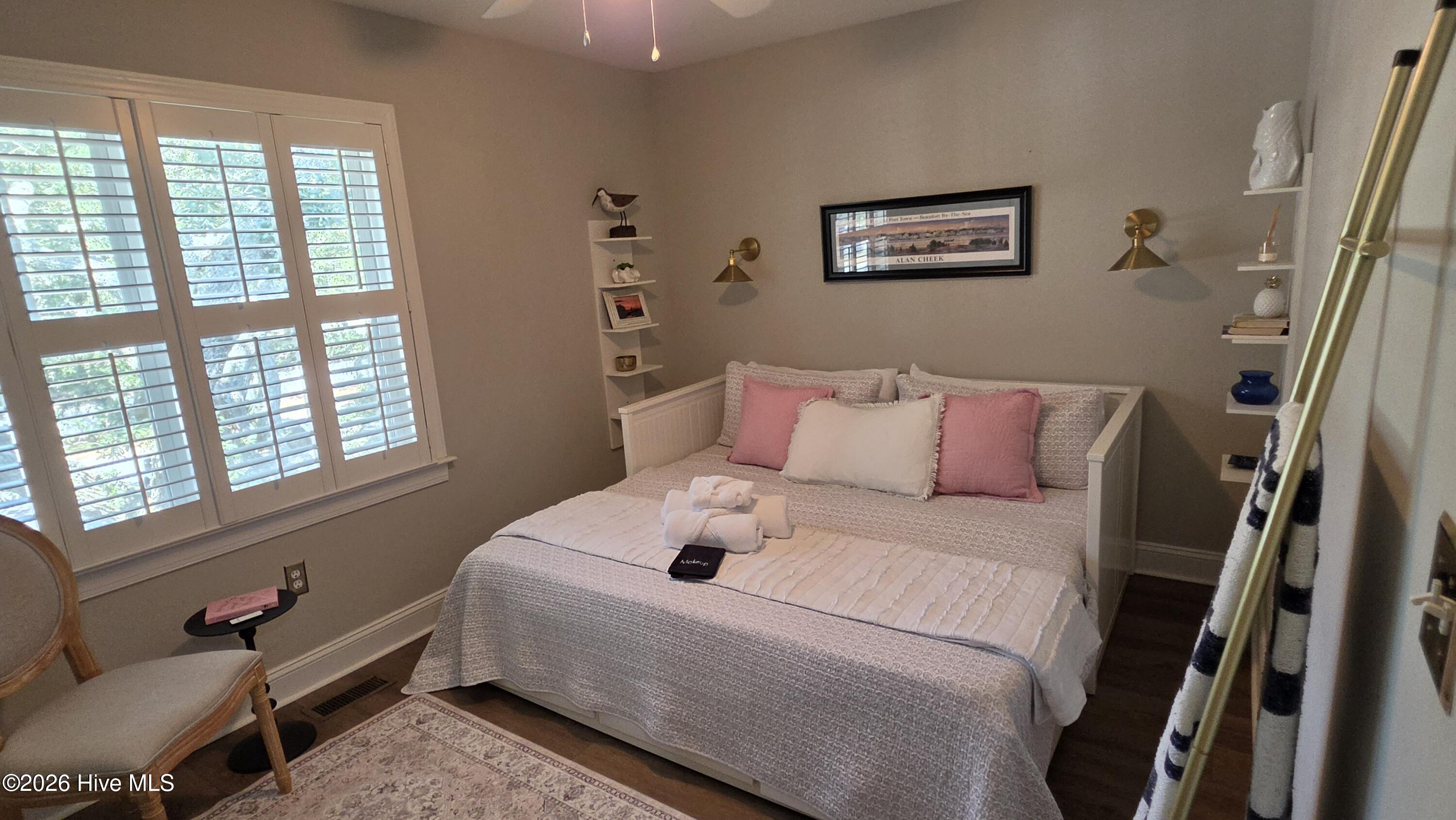 1310 Ann Street Property Photo 45