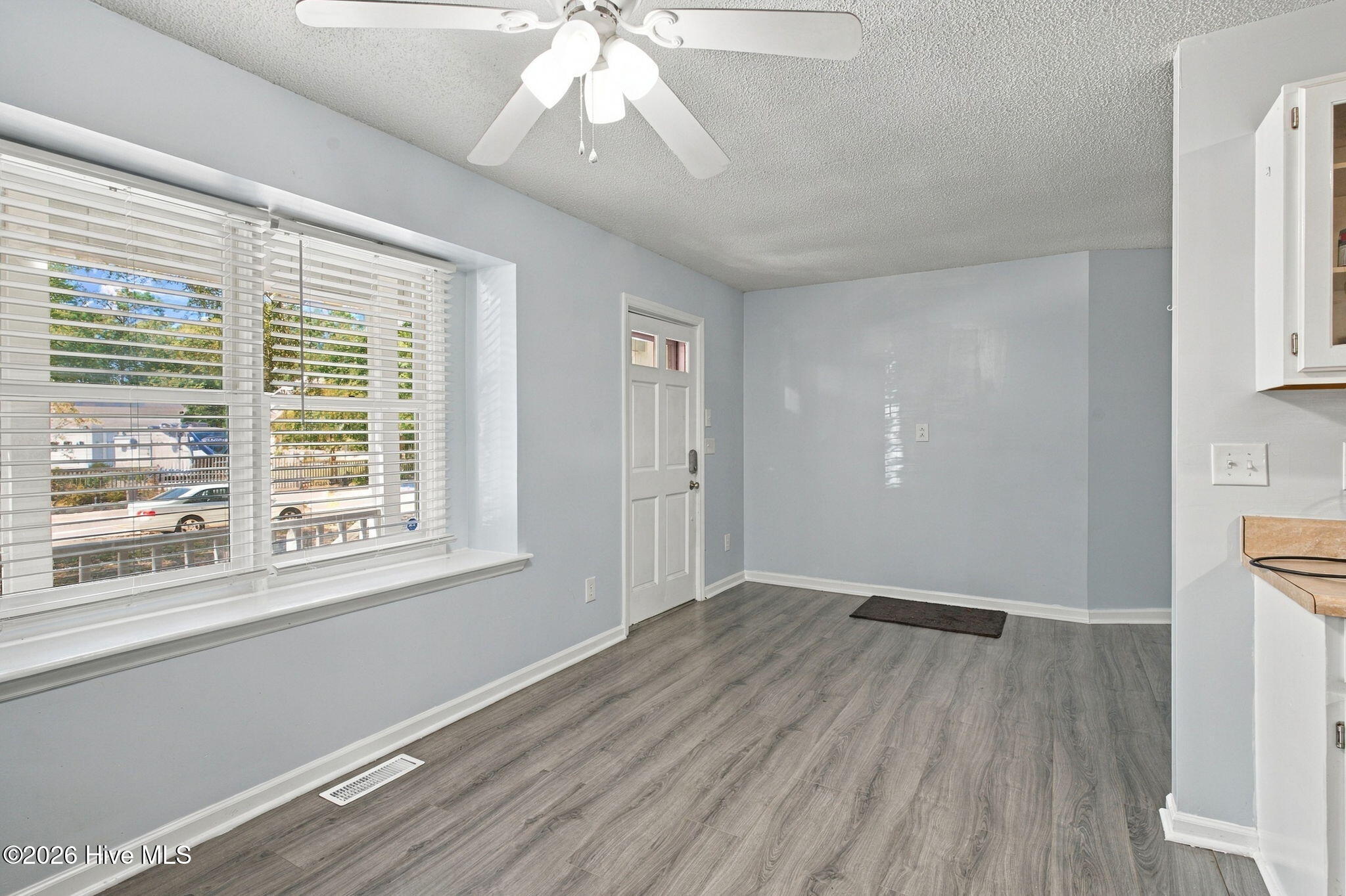 114 Nw 23rd Street Property Photo 7