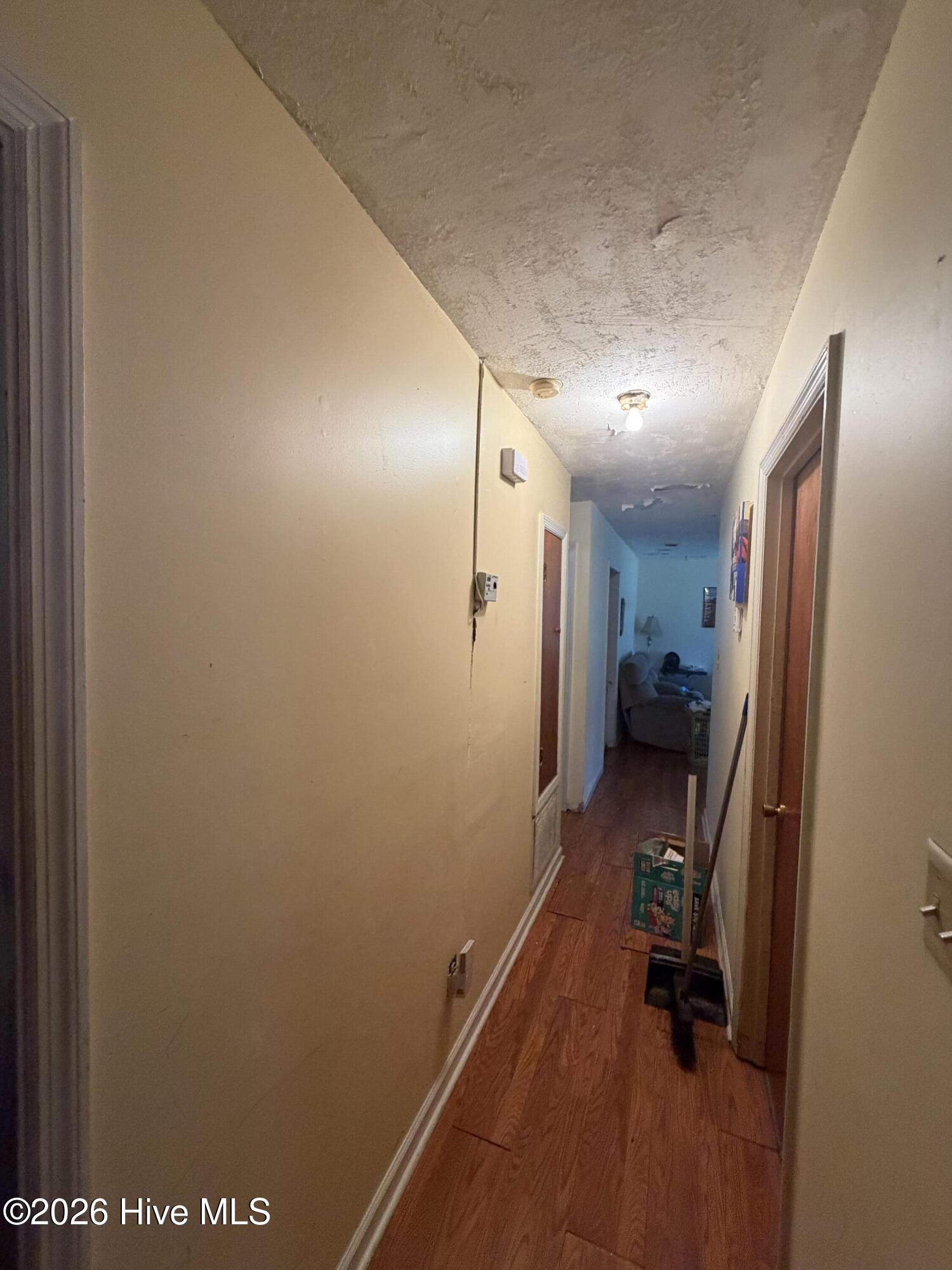 2163 Faircrest Avenue Property Photo 5