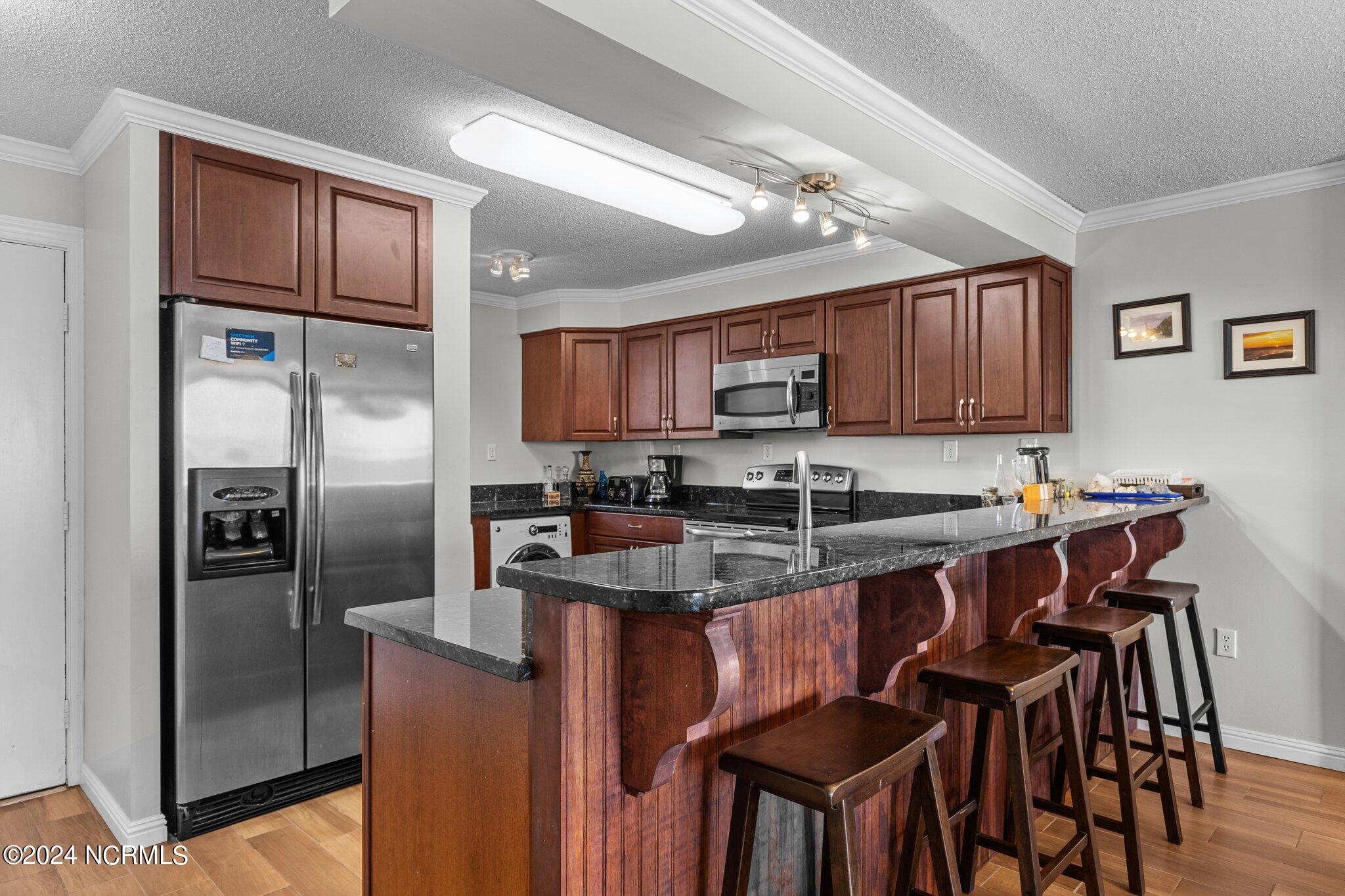 1505 Salter Path Road 304 Property Photo 9