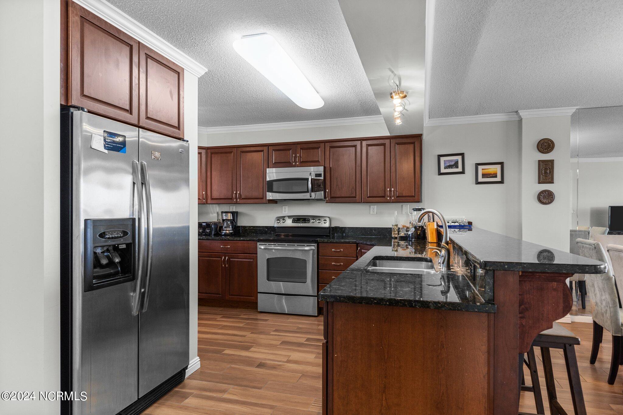 1505 Salter Path Road 304 Property Photo 10