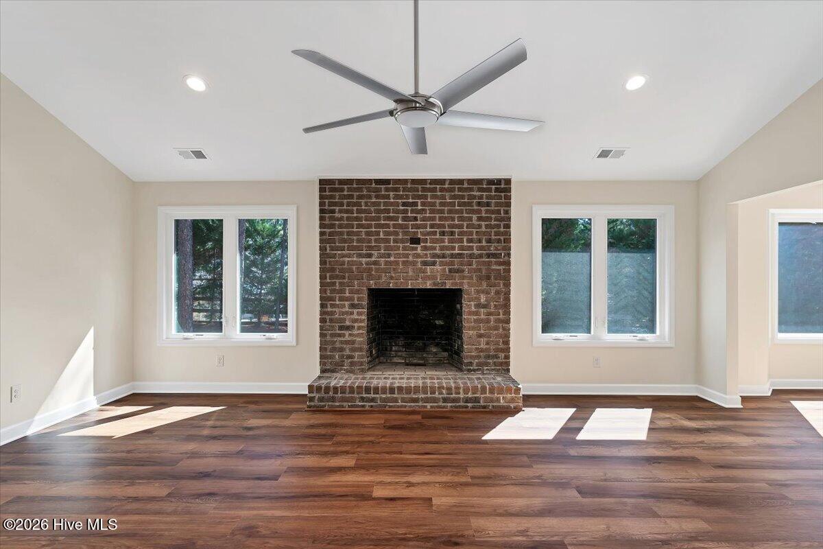 10 Catalpa Lane N Property Photo 11