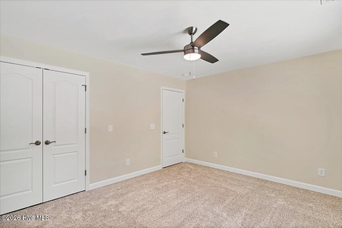 10 Catalpa Lane N Property Photo 44