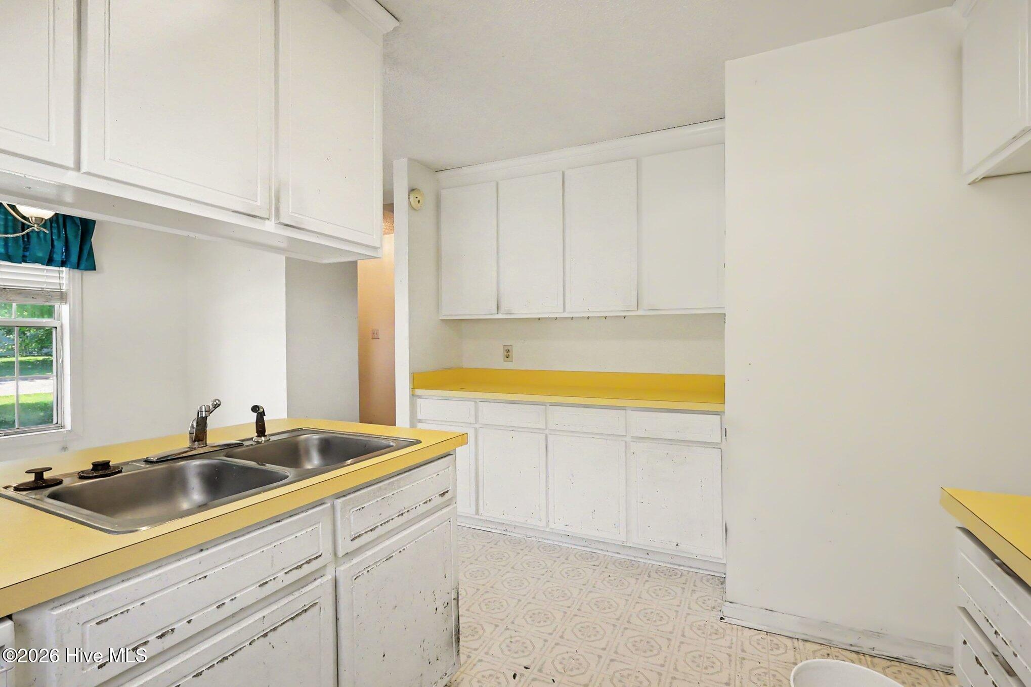 204 Sebastian Way Property Photo 26